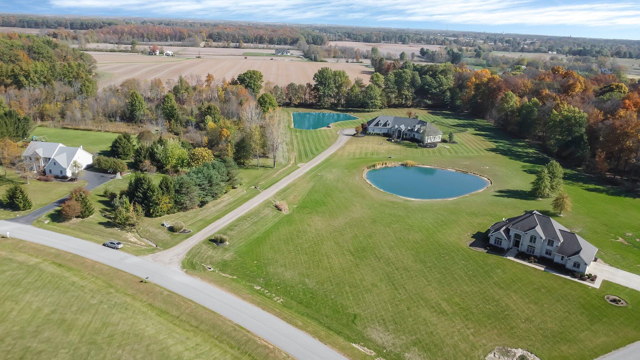 16343 Hunters Run Property Photo 59