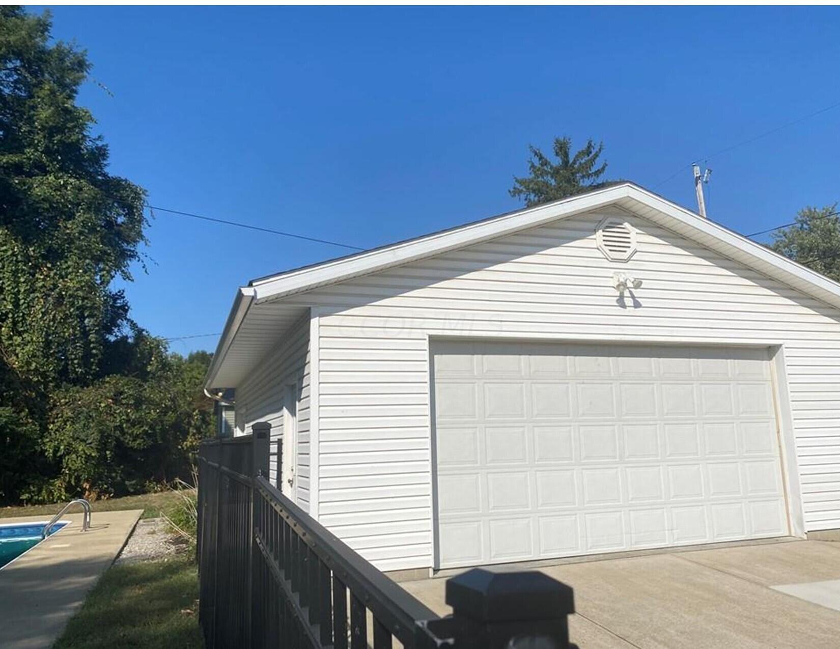 641 Fairmont Avenue Property Photo 33