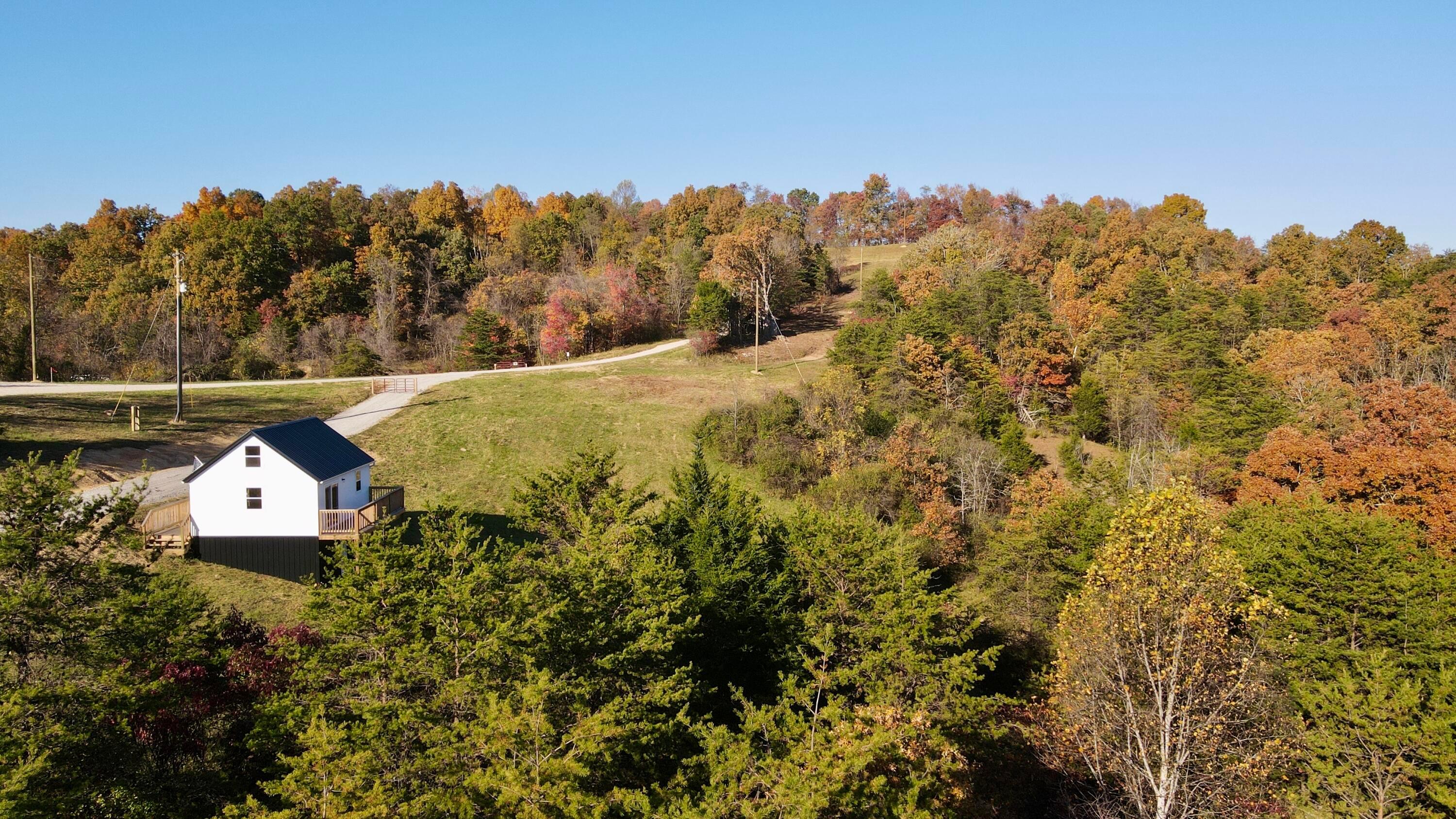 925 Hull Road, (skyline Cabin Woods Wayne) Property Photo 31