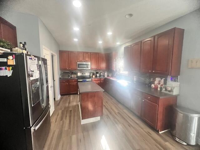 366 Linden Circle Property Photo 6