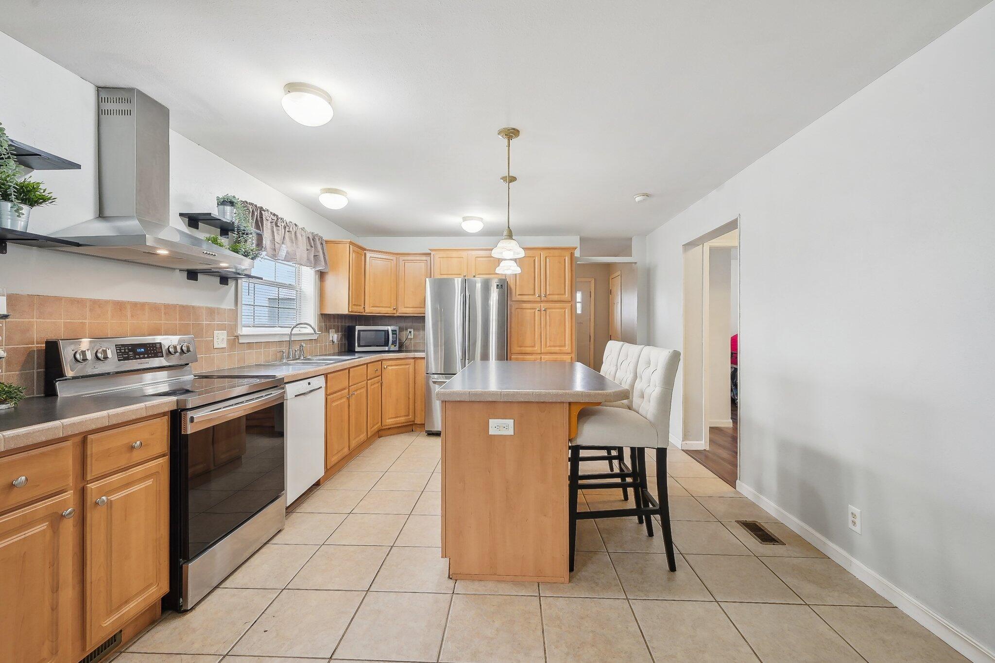 13810 Yankeetown Chenoweth Road Property Photo 13