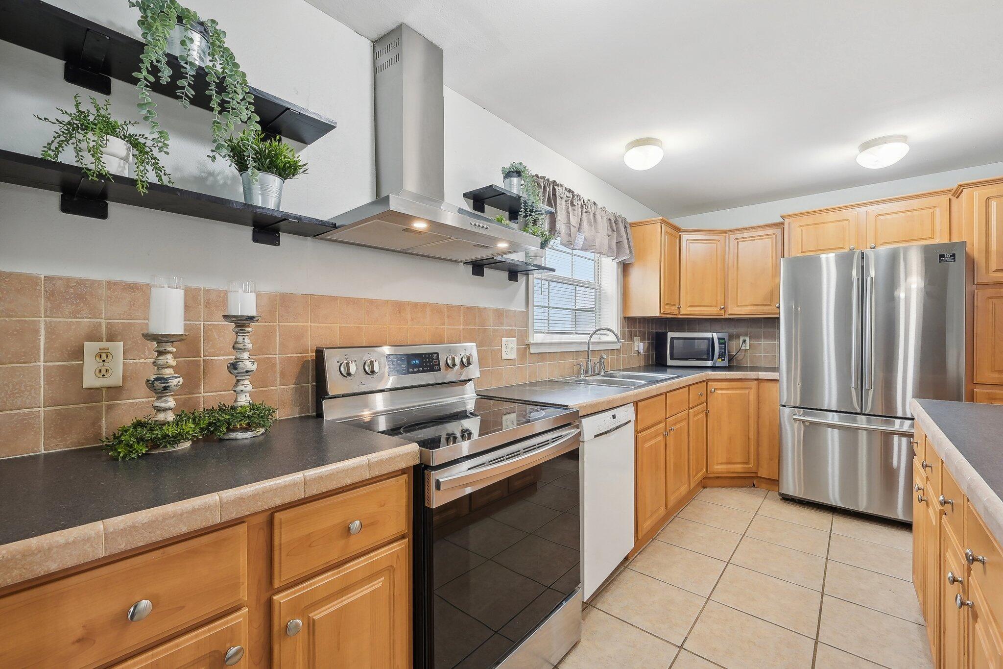 13810 Yankeetown Chenoweth Road Property Photo 15