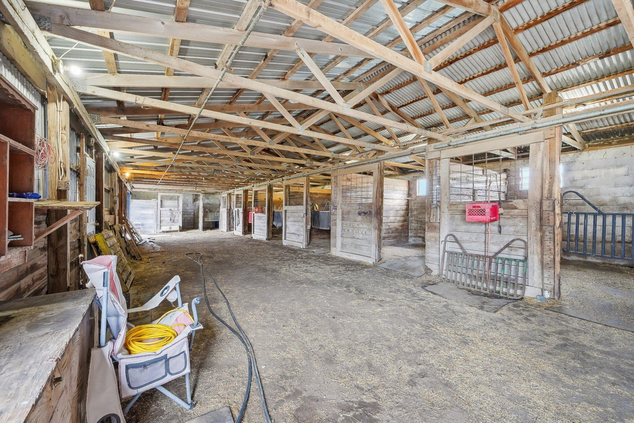 13810 Yankeetown Chenoweth Road Property Photo 36