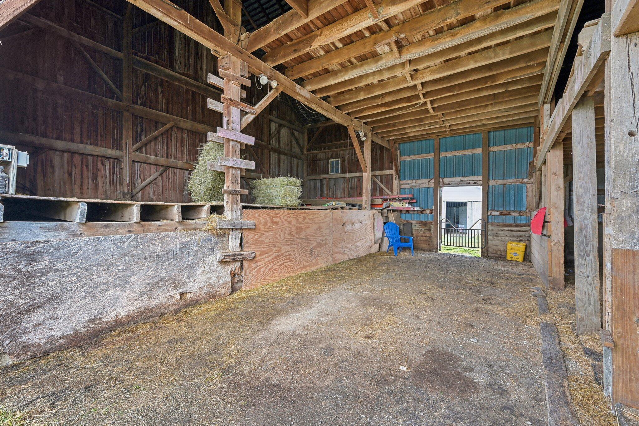 13810 Yankeetown Chenoweth Road Property Photo 39