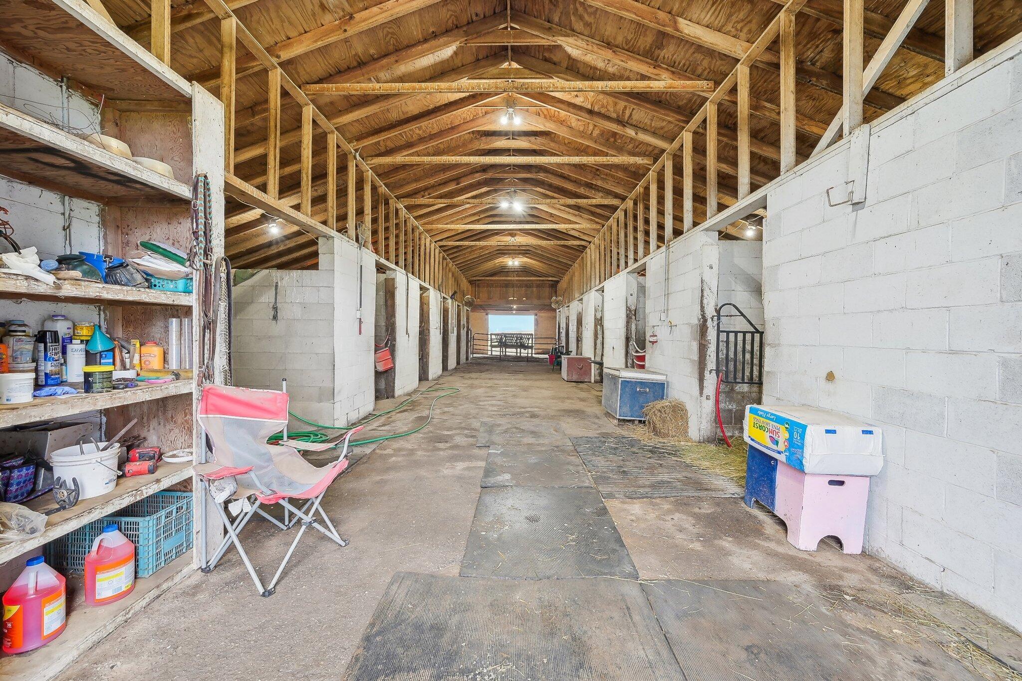 13810 Yankeetown Chenoweth Road Property Photo 40