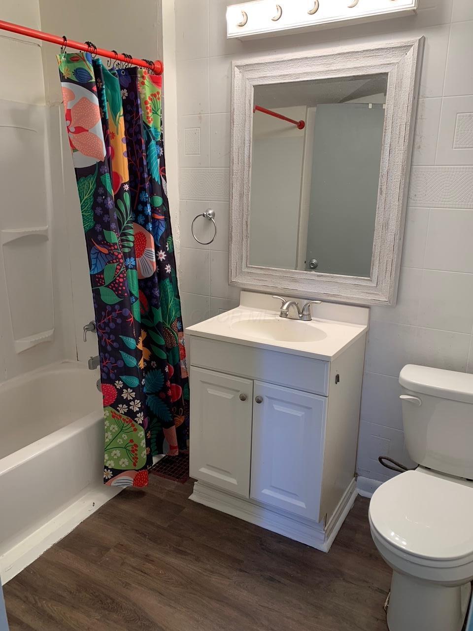 126 E Hudson Street Property Photo 7