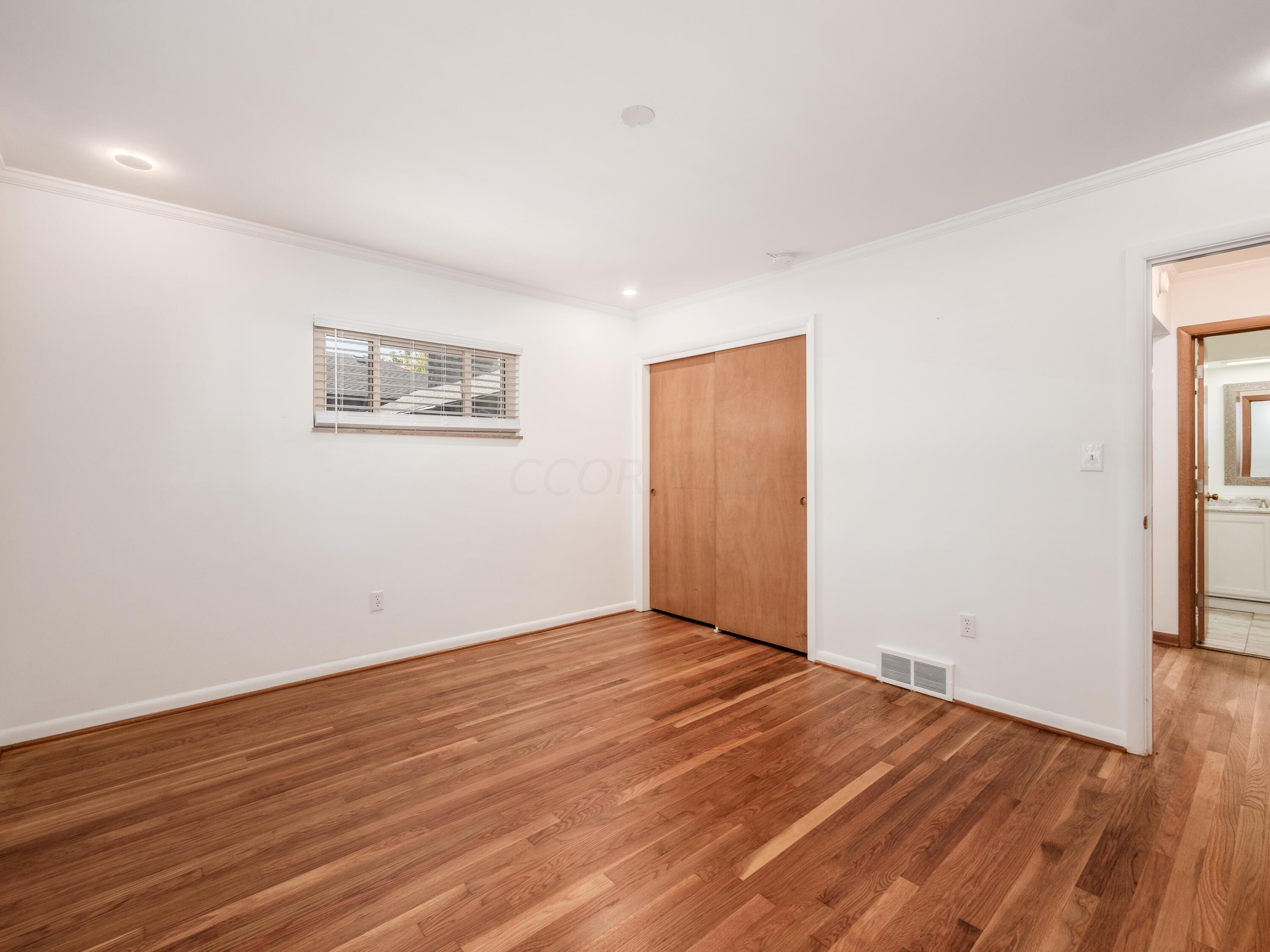 2663 Charing Road, C Property Photo 15