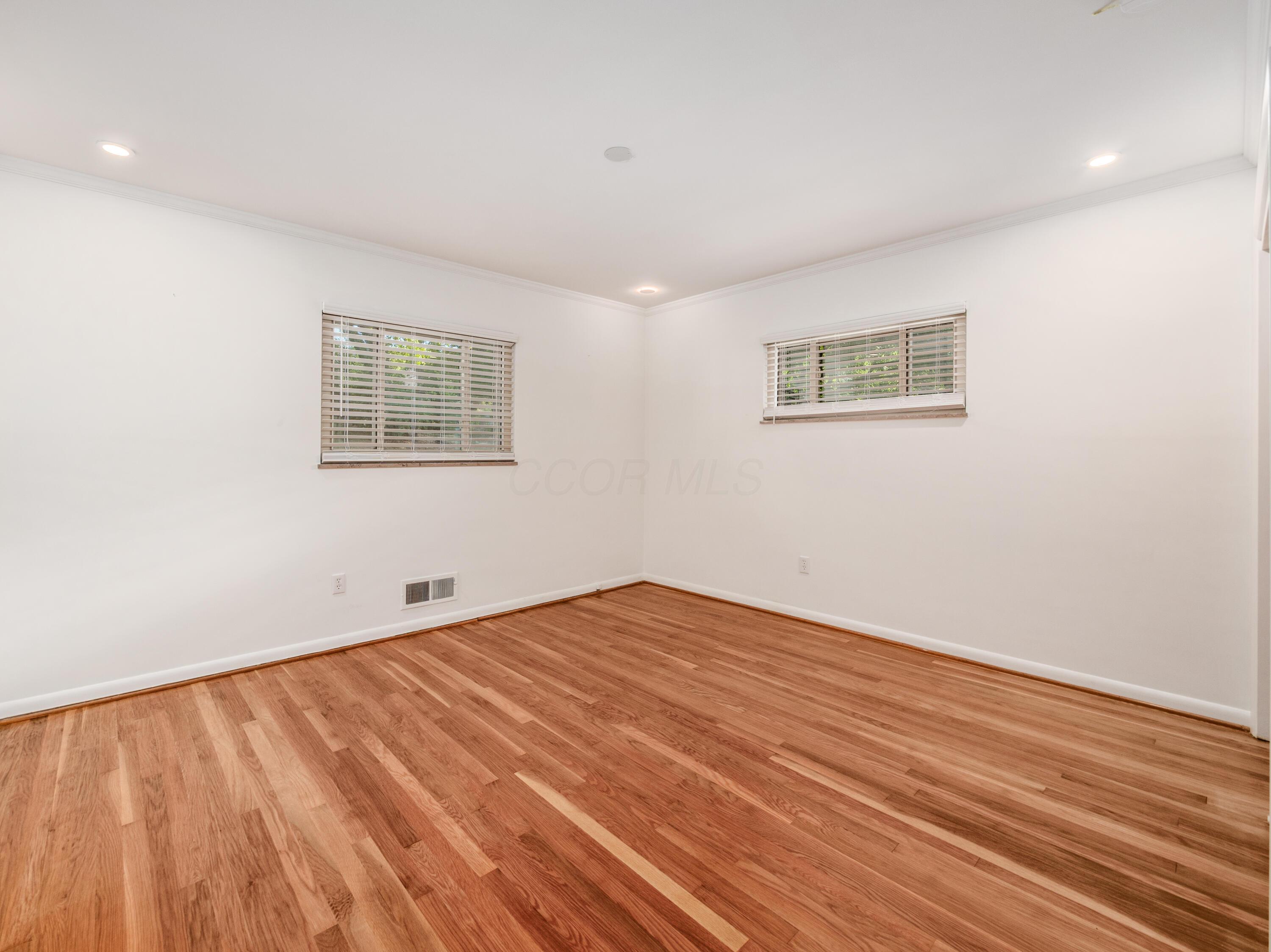2663 Charing Road, C Property Photo 16