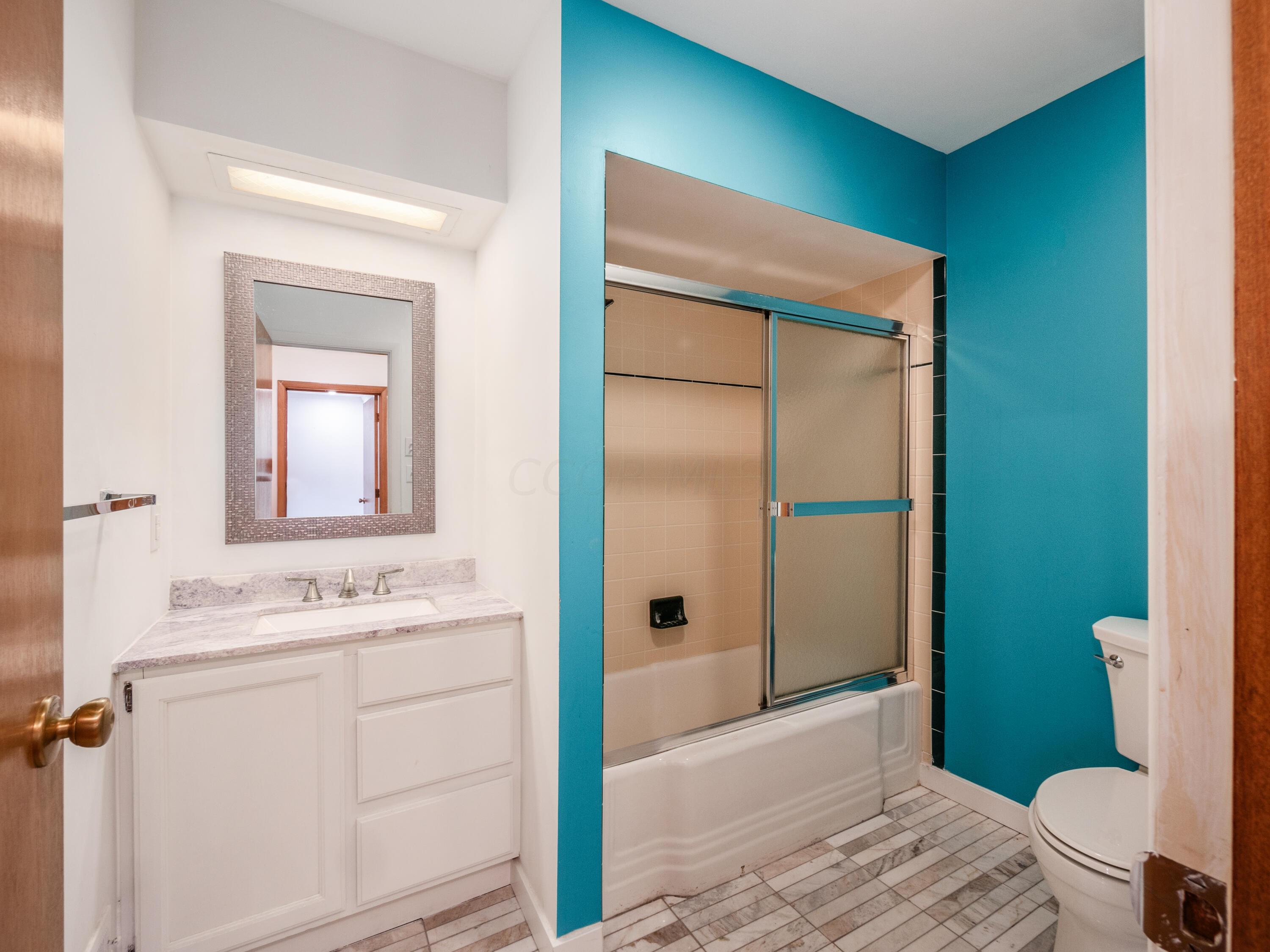 2663 Charing Road, C Property Photo 20