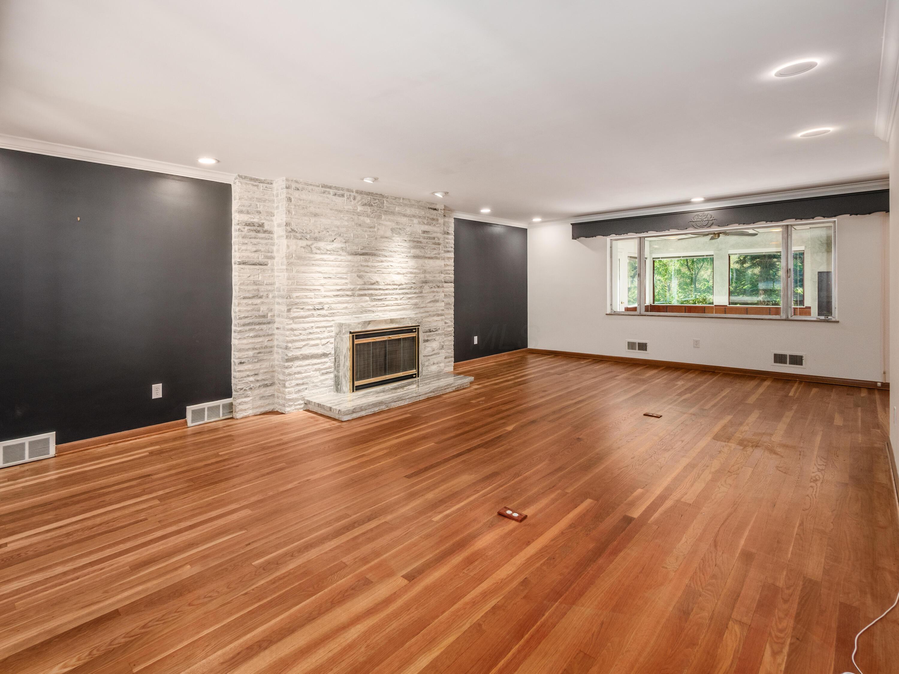 2663 Charing Road, C Property Photo 36