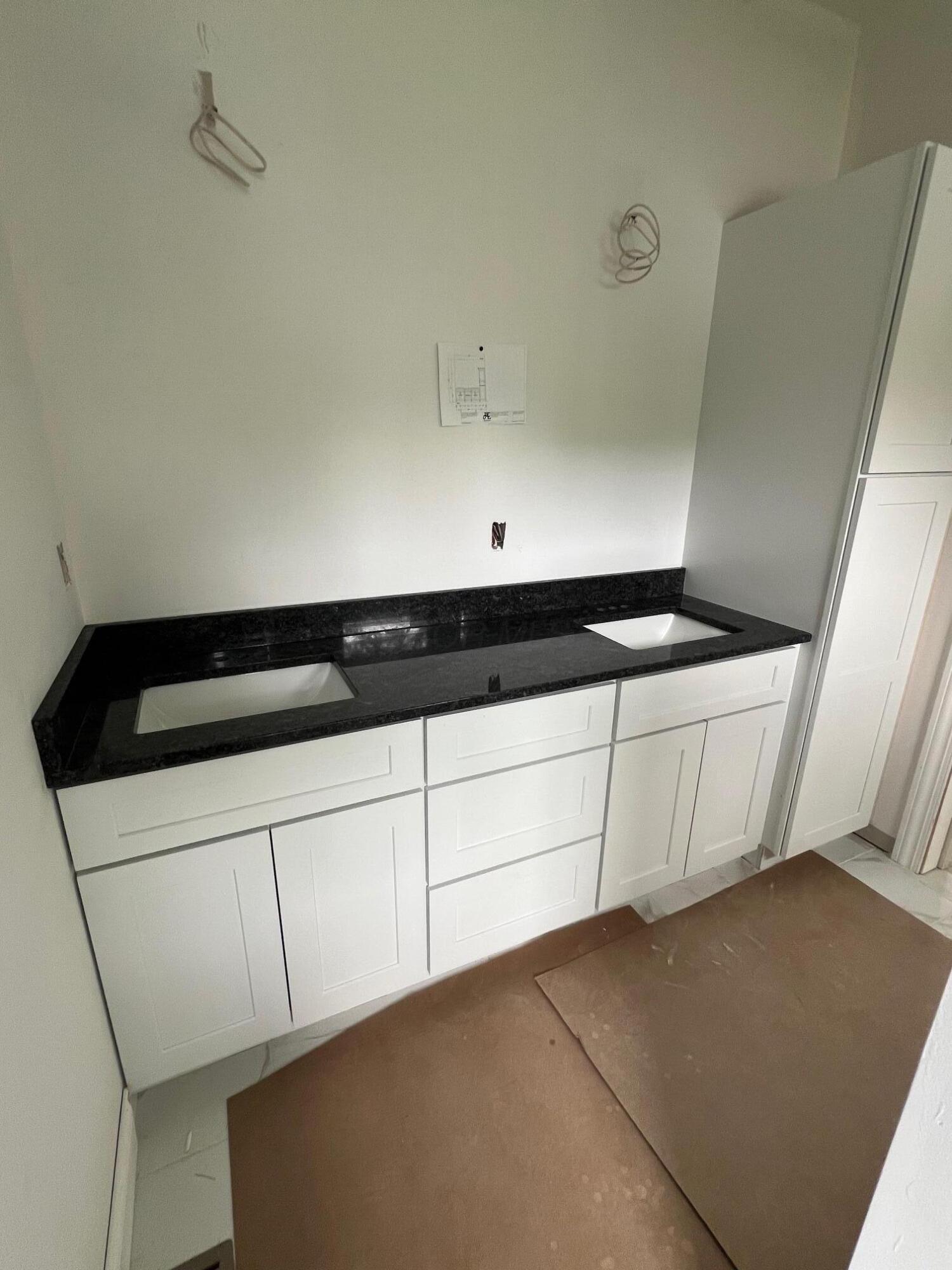 97 W Center Street Property Photo 7
