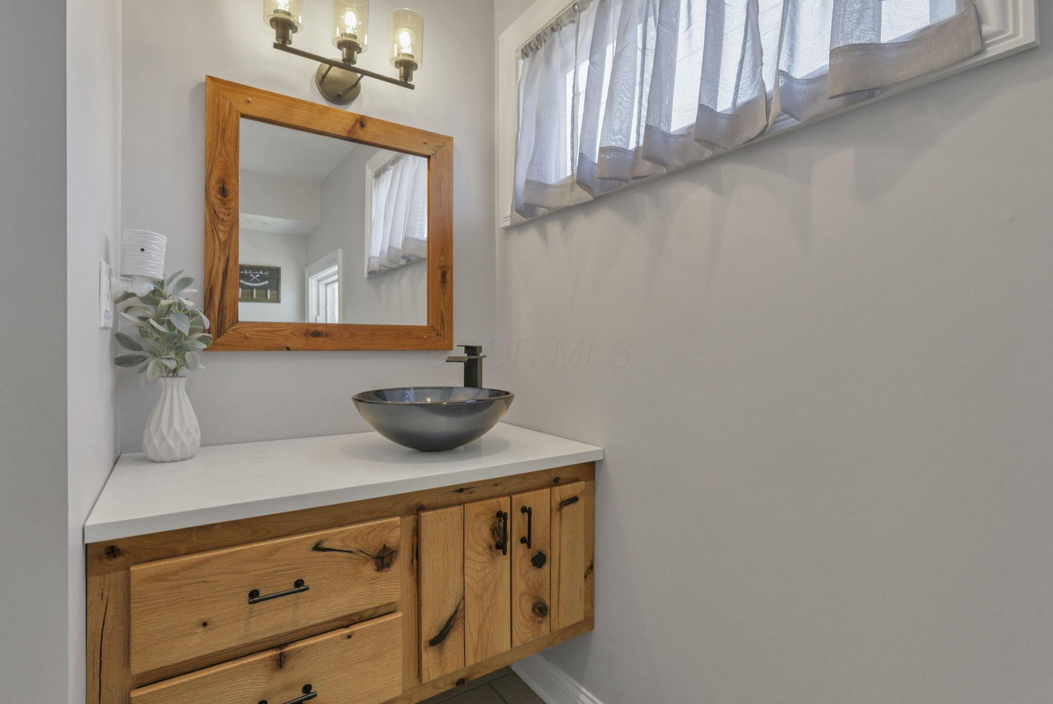 13180 W Bank Drive Ne Property Photo 47