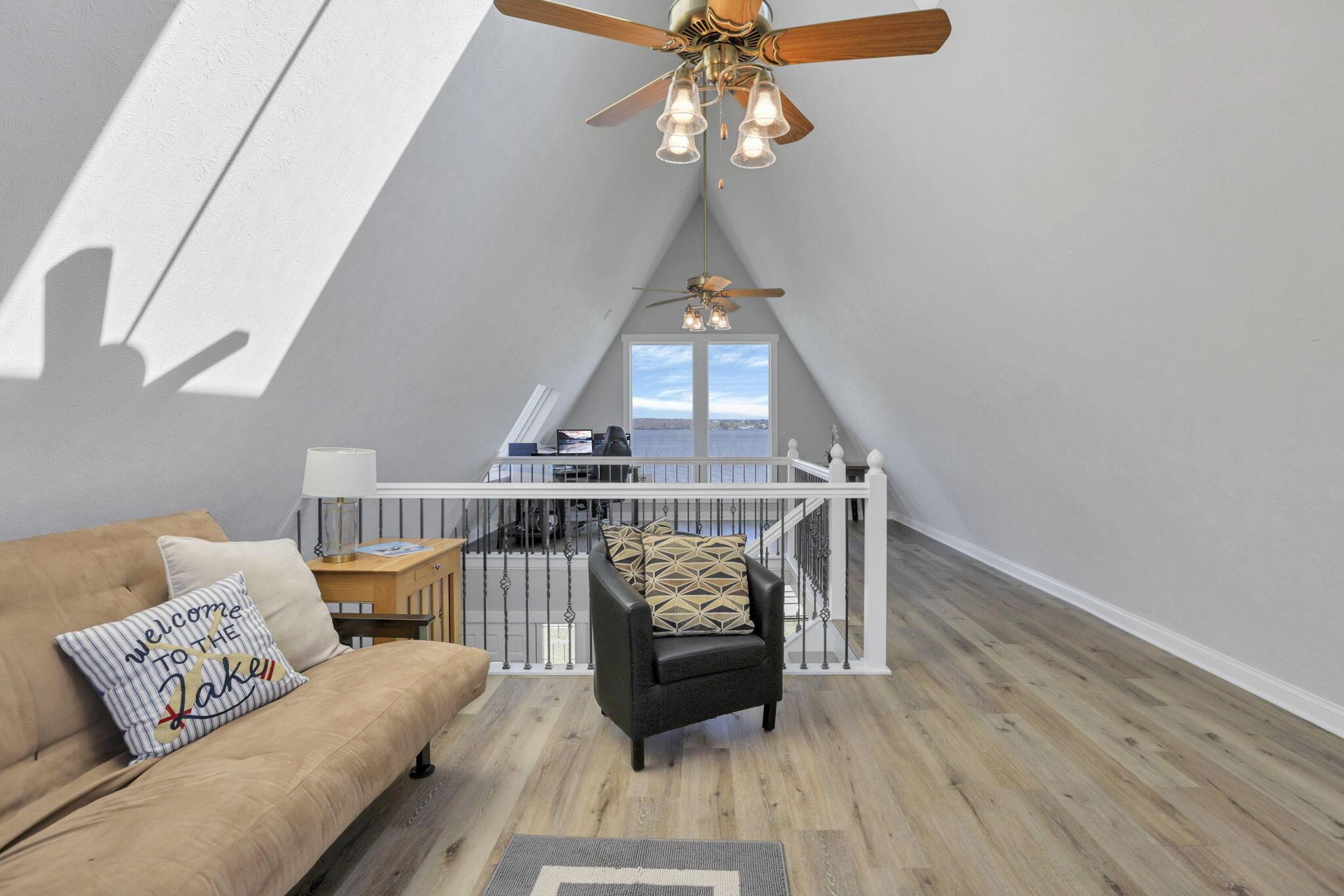 13180 W Bank Drive Ne Property Photo 52