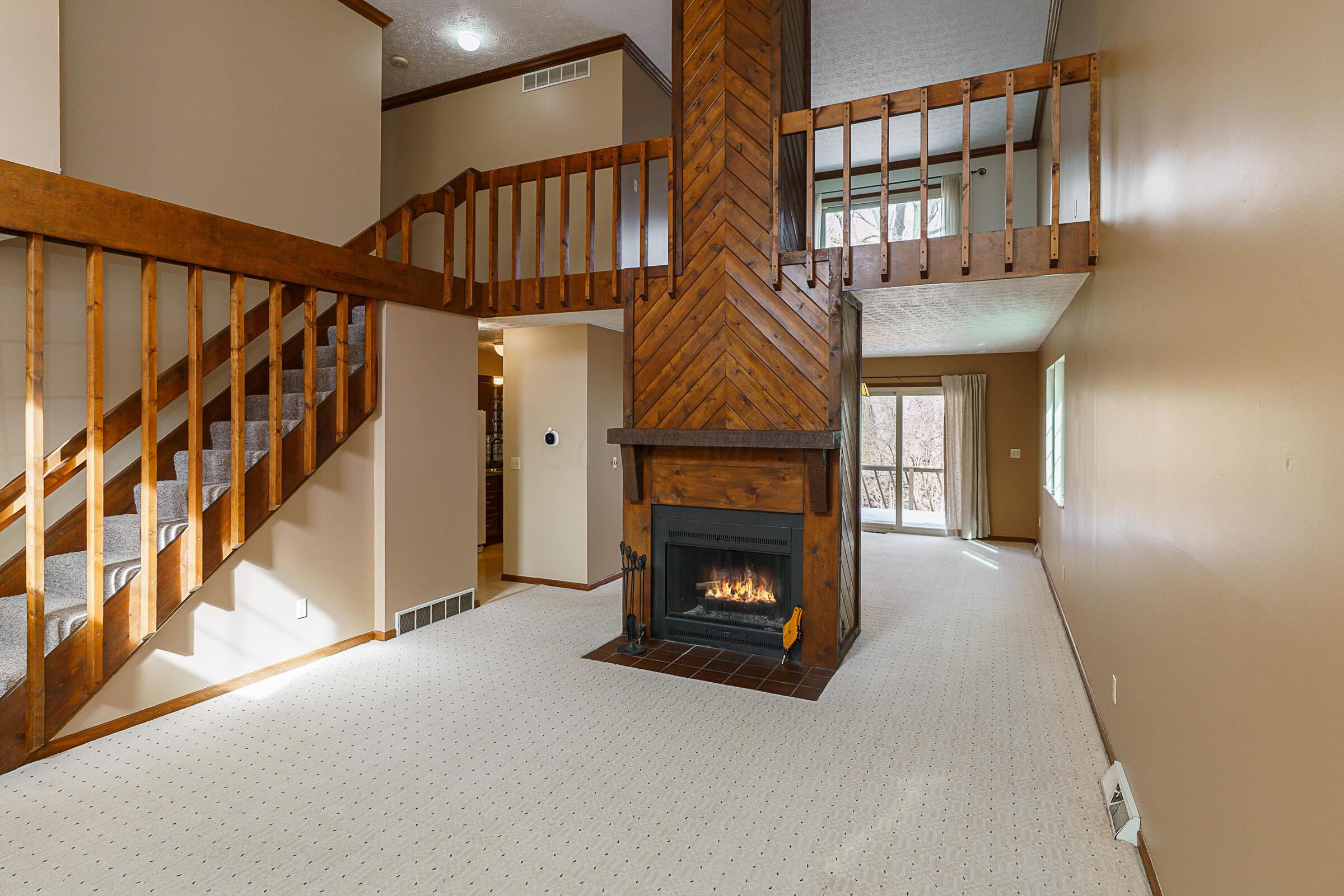 410 Fenway Road, B Property Photo 6