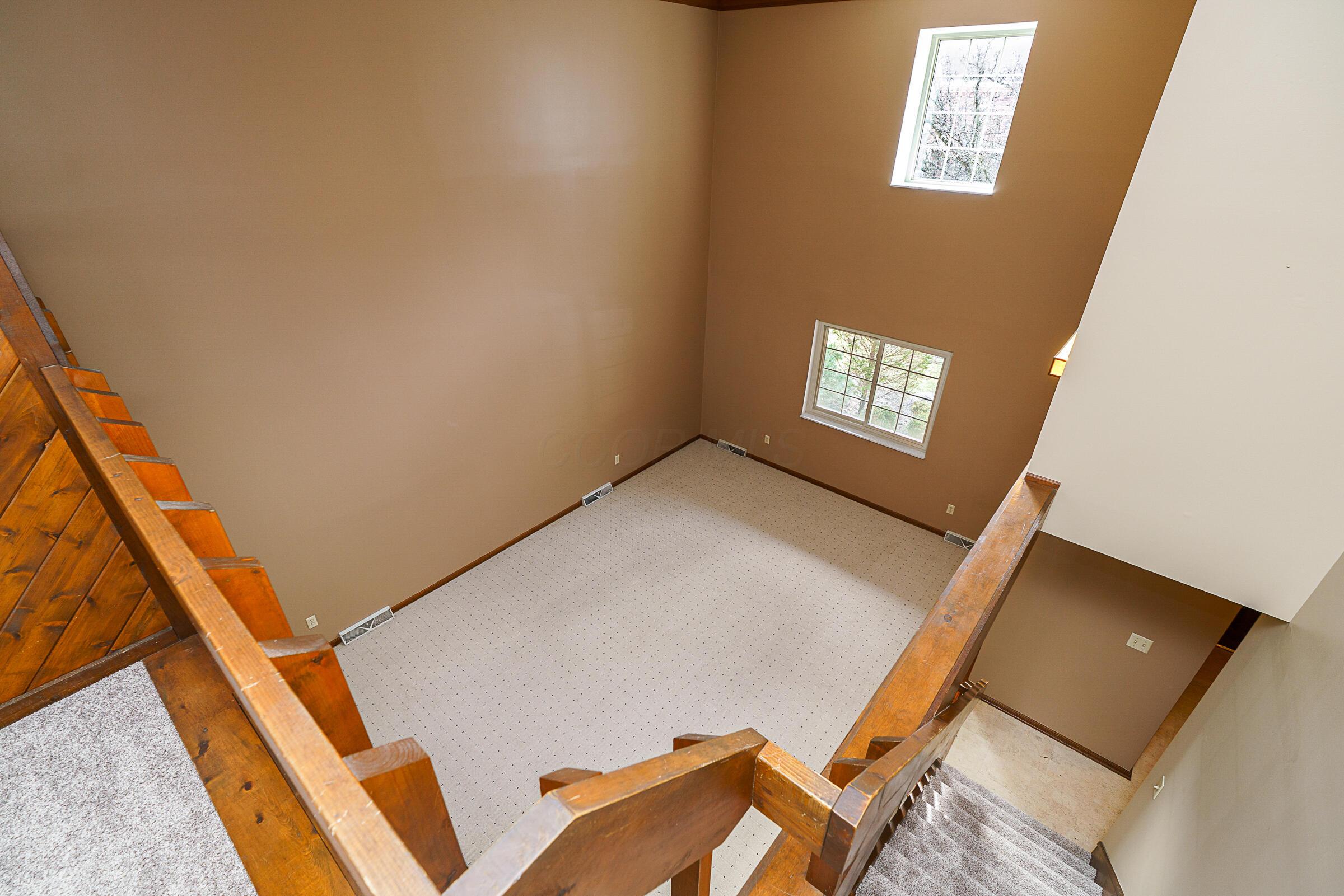 410 Fenway Road, B Property Photo 10