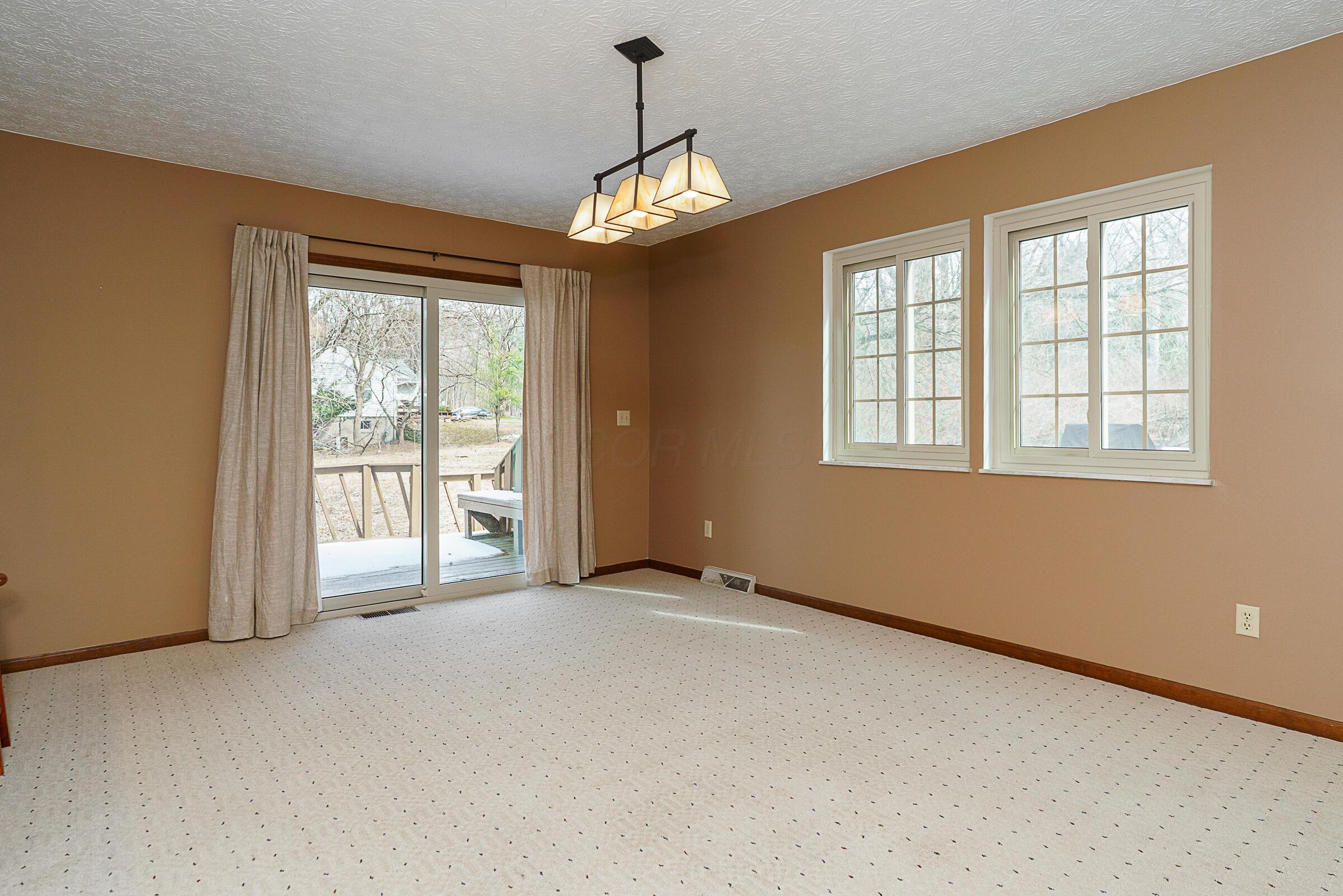410 Fenway Road, B Property Photo 14