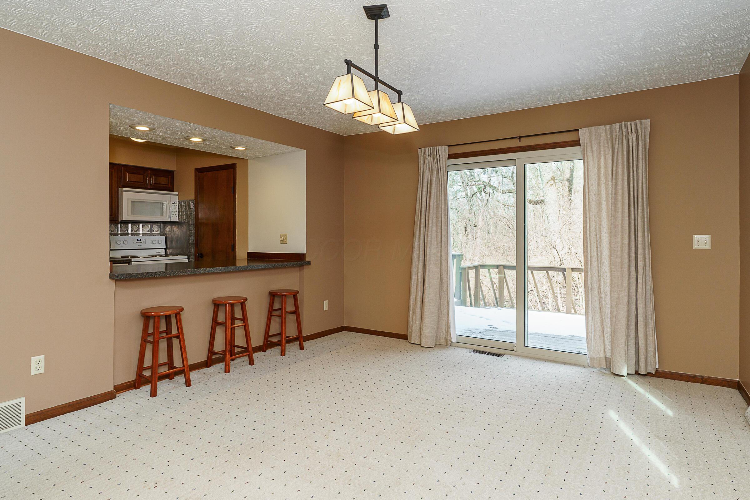 410 Fenway Road, B Property Photo 15