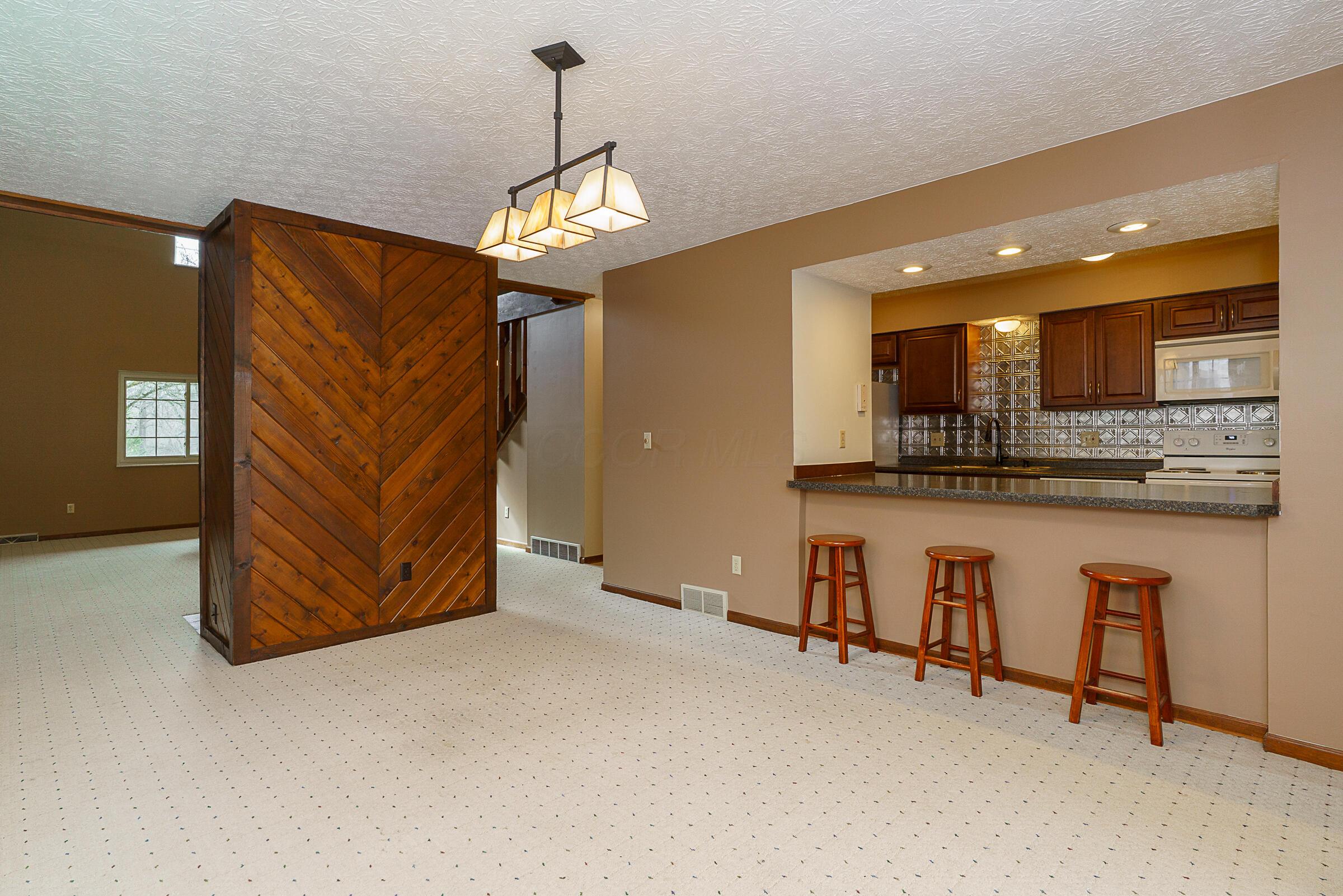 410 Fenway Road, B Property Photo 17