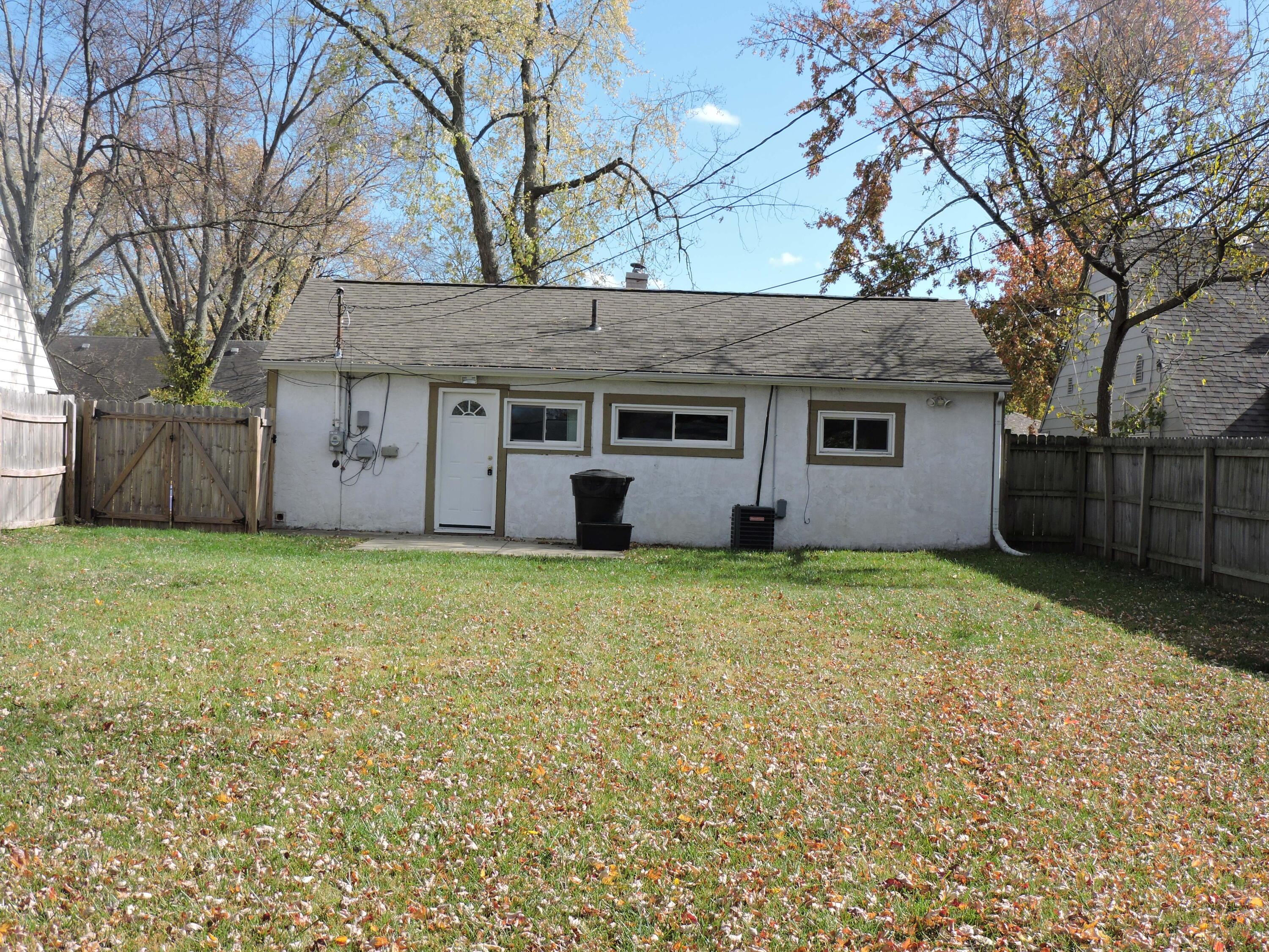 1303 Elderwood Avenue Property Photo 3