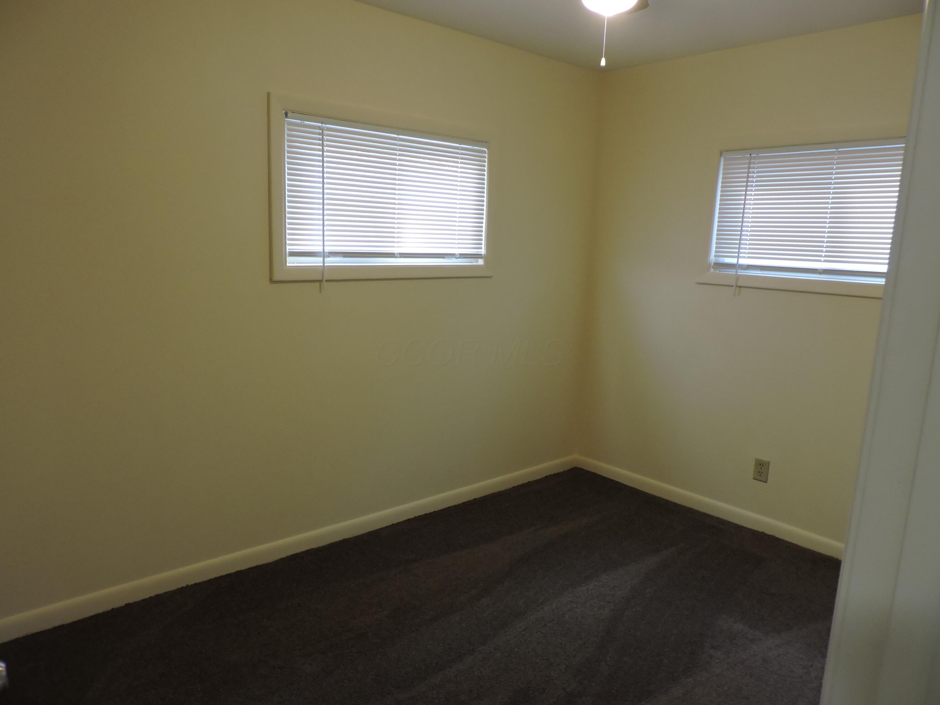 1303 Elderwood Avenue Property Photo 12