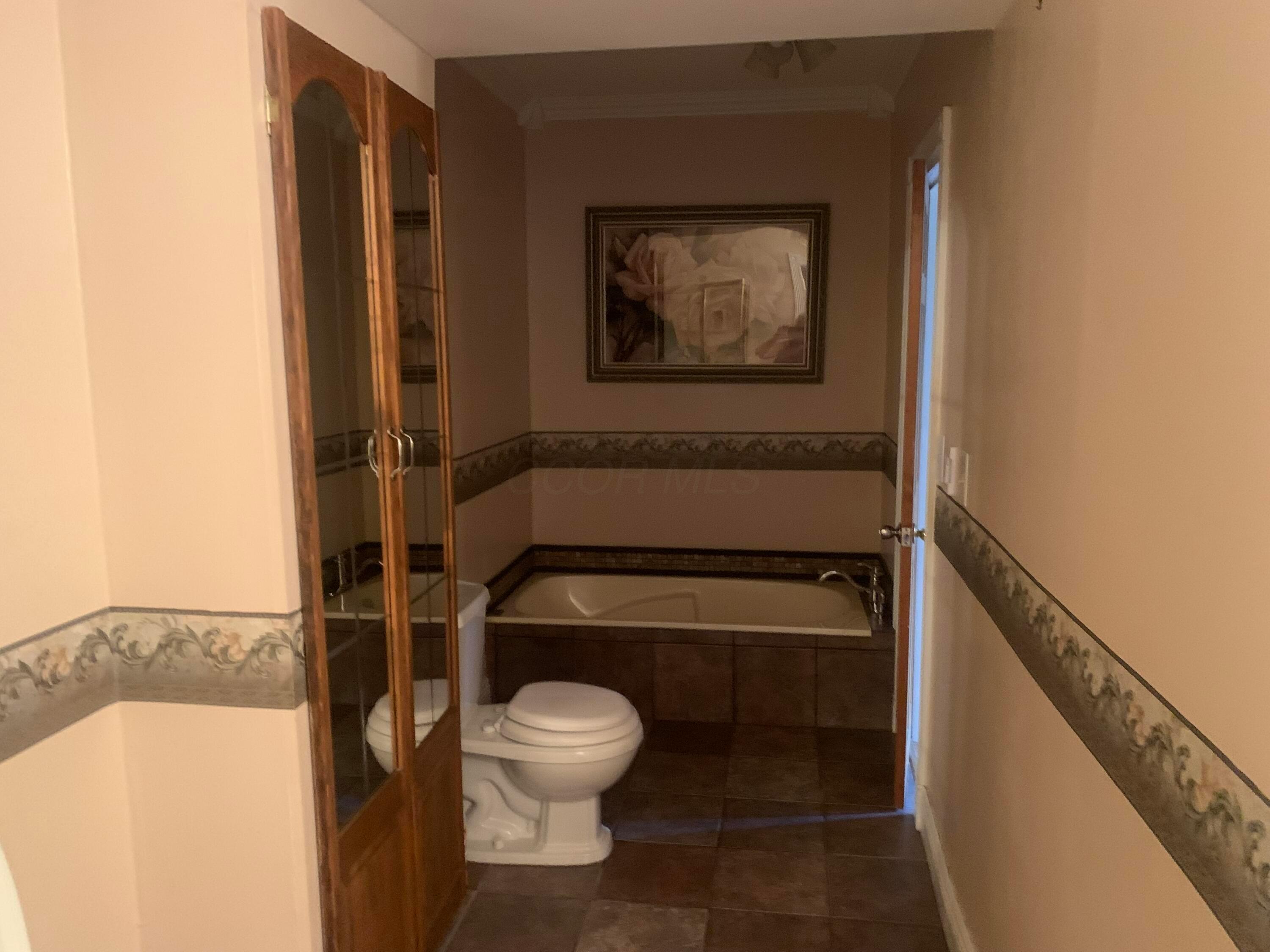 37 Commerce Street Property Photo 24