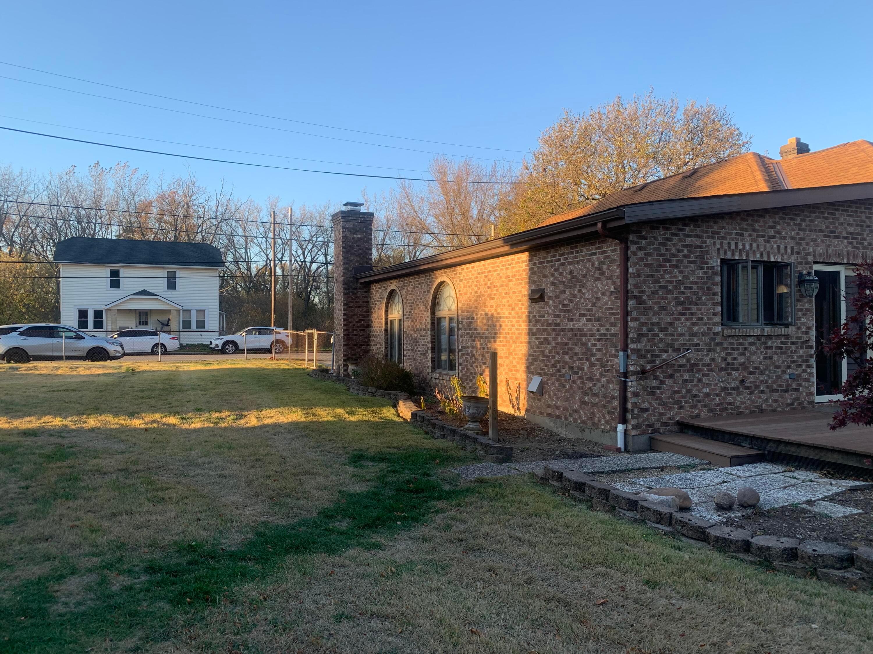 37 Commerce Street Property Photo 41