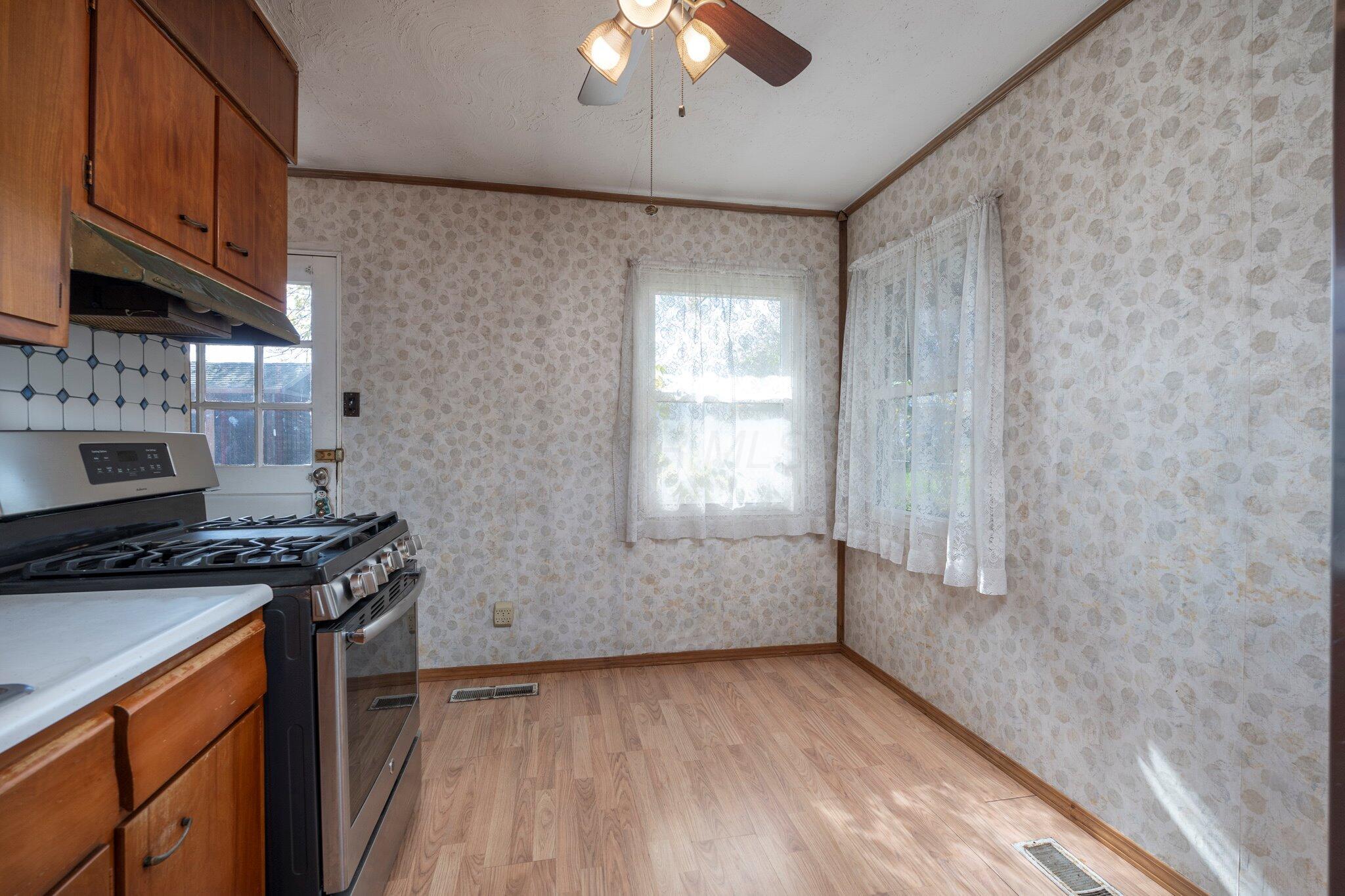 611 Willabar Drive Property Photo 9