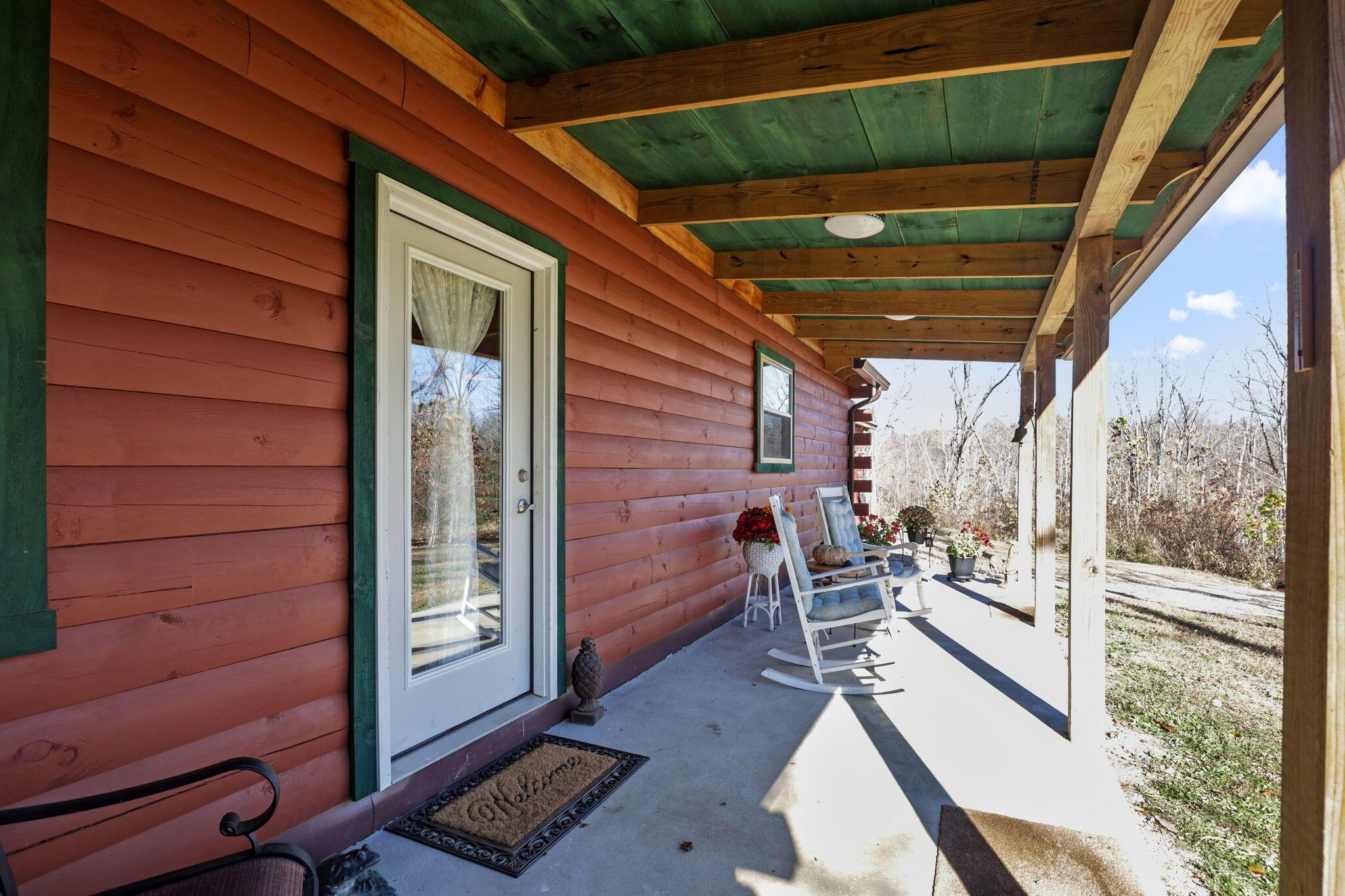 37019 Maysville Greendale Road Property Photo 3