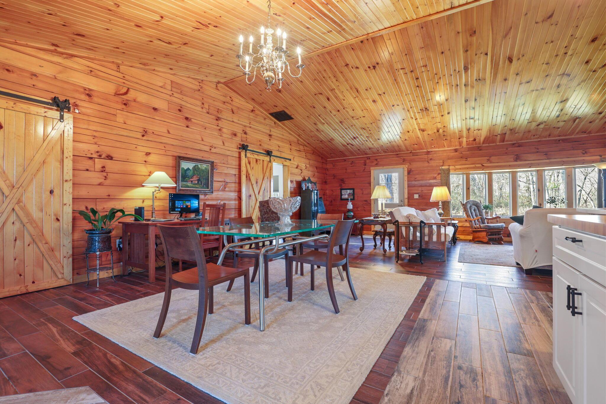 37019 Maysville Greendale Road Property Photo 4