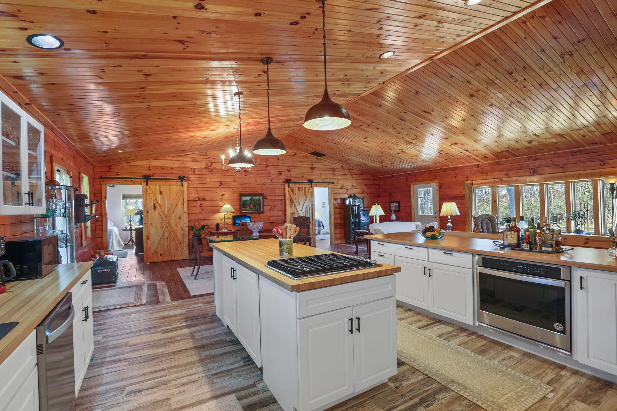37019 Maysville Greendale Road Property Photo 6