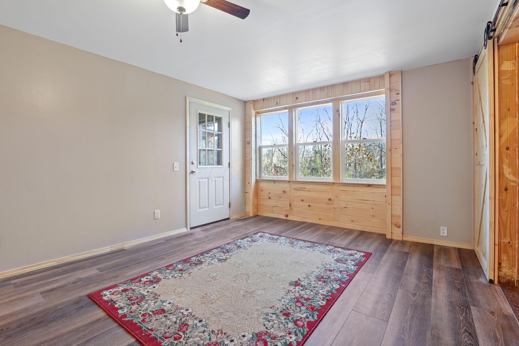 37019 Maysville Greendale Road Property Photo 10