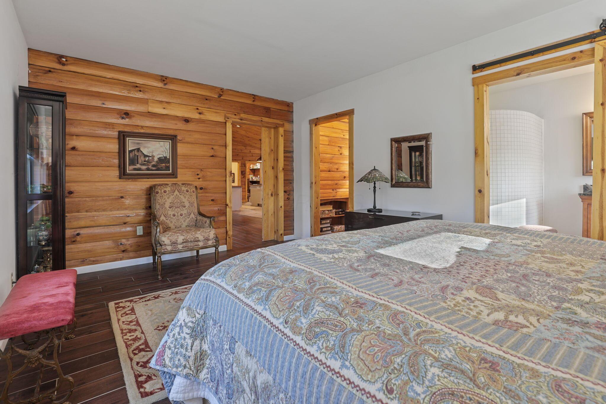 37019 Maysville Greendale Road Property Photo 16