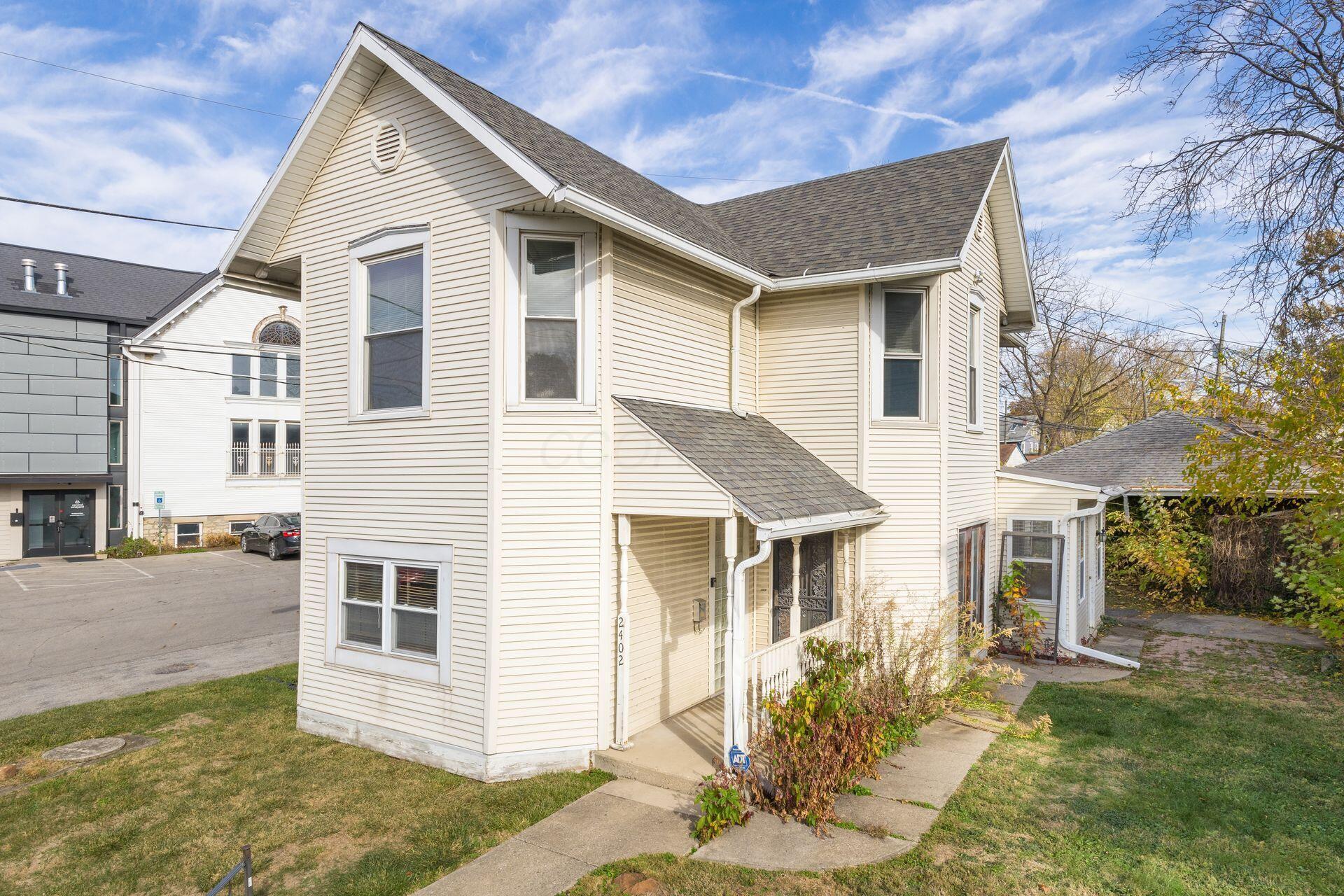 2402 East Avenue Property Photo 1