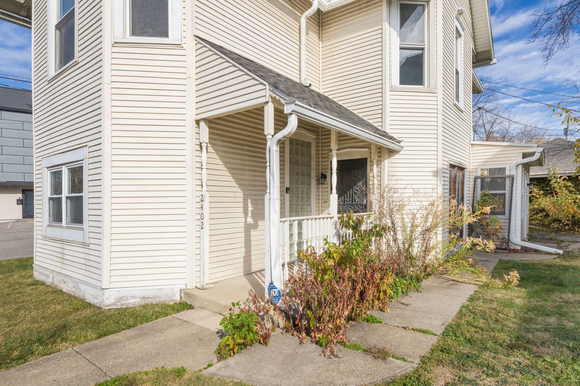 2402 East Avenue Property Photo 30