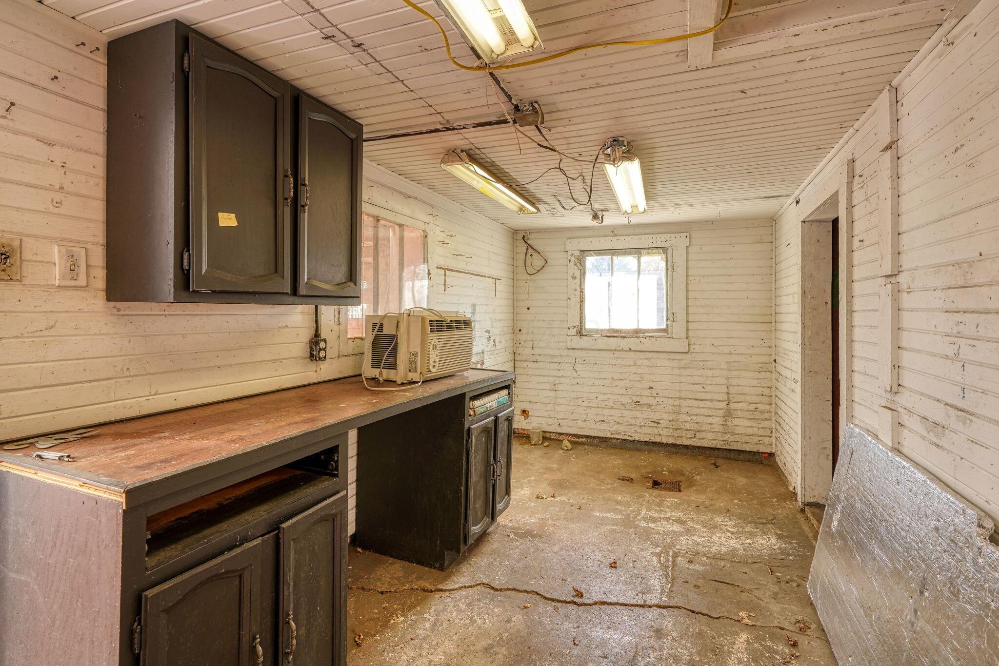 287 W Columbus Street Property Photo 40