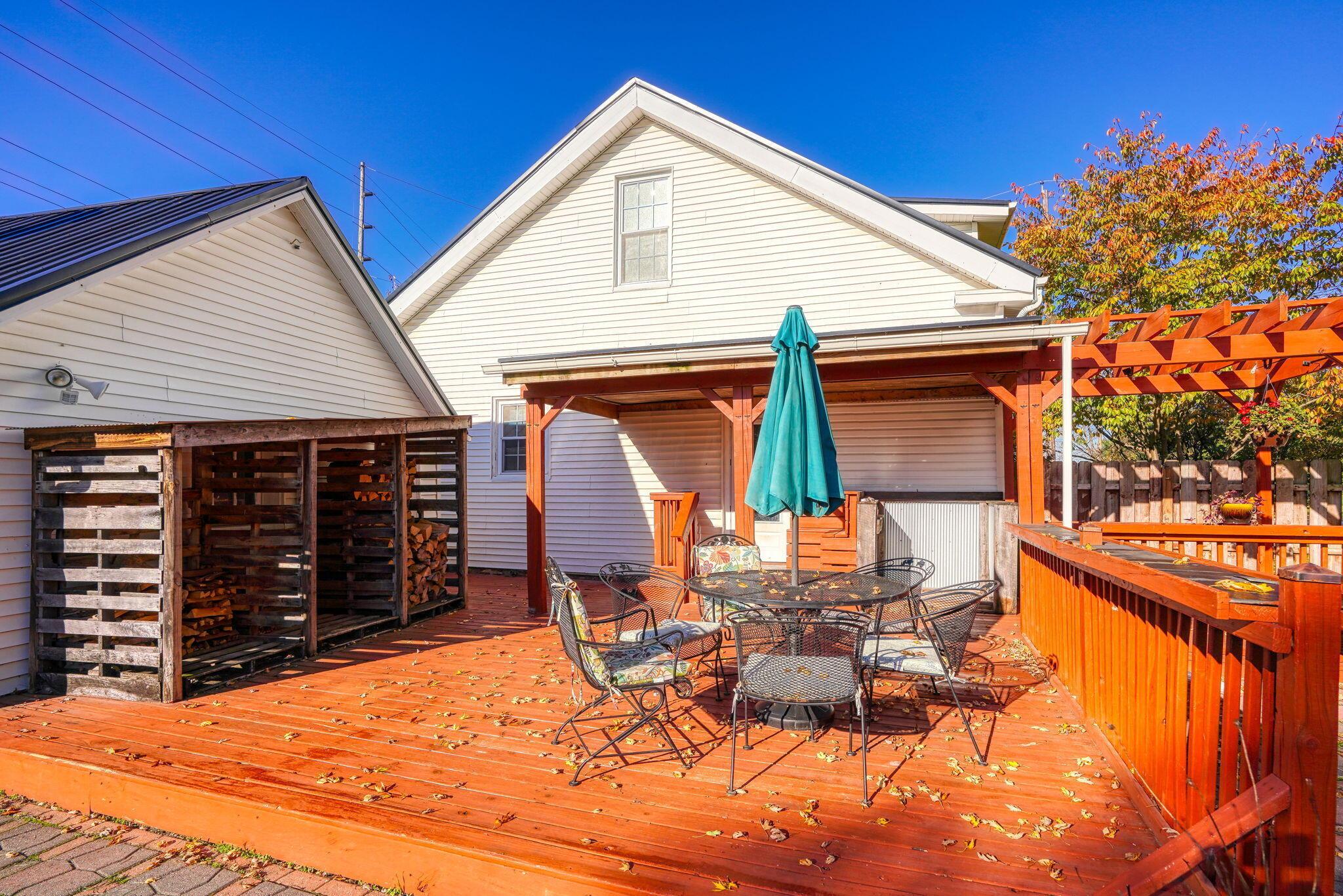287 W Columbus Street Property Photo 42