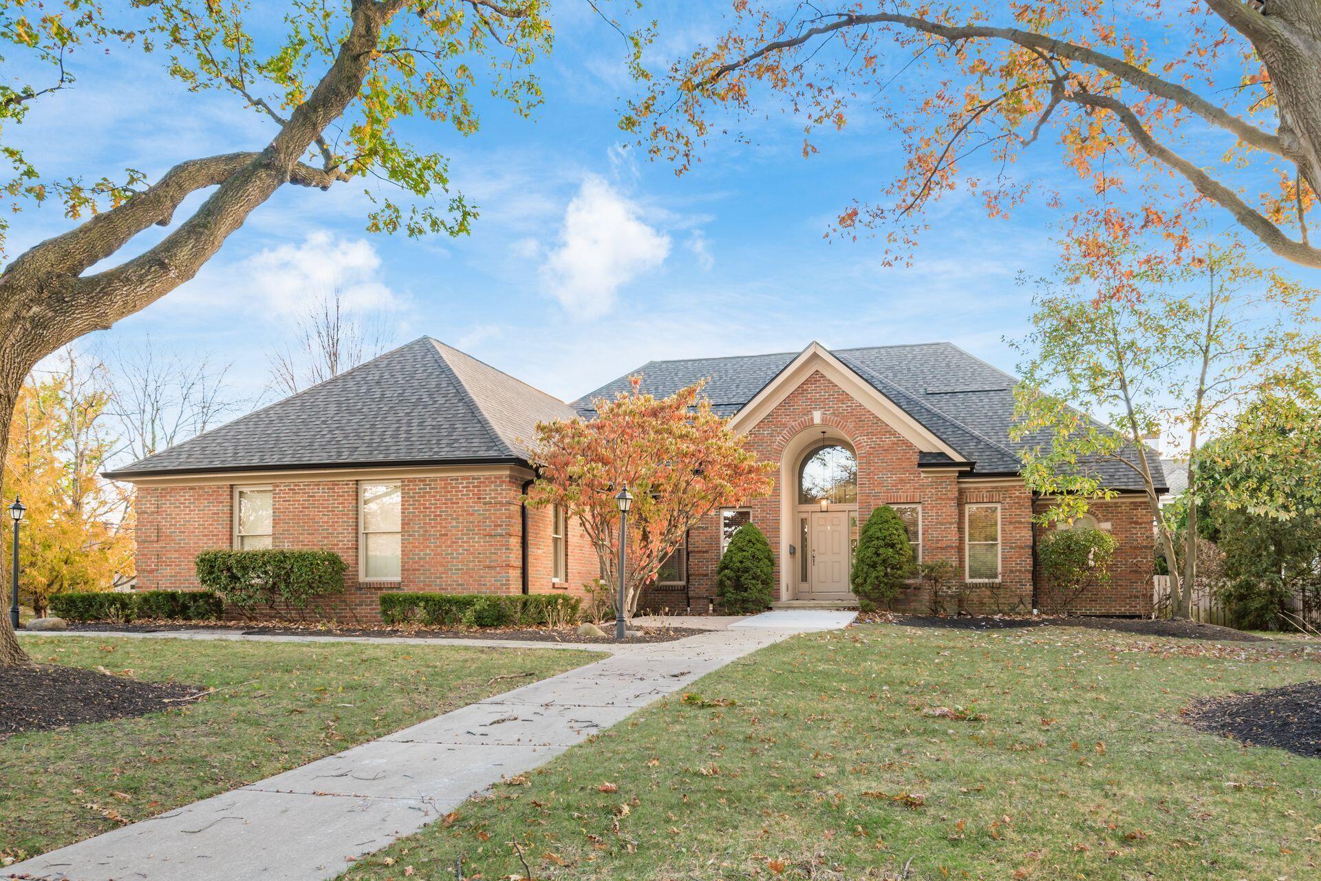 2571 Dorset Road Property Photo 1