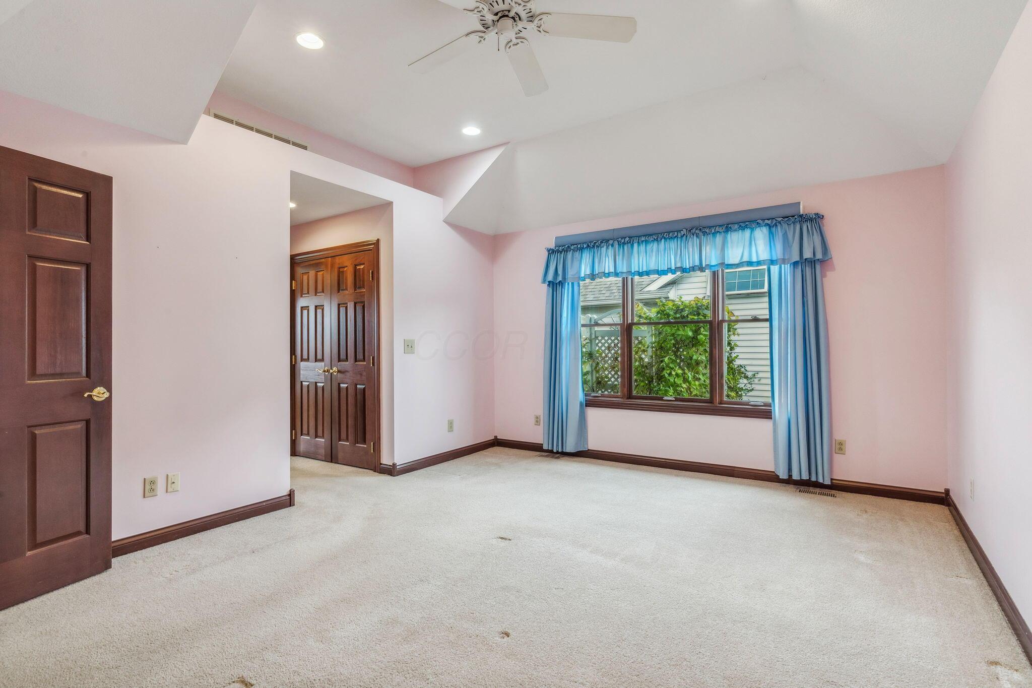 8130 Shawnee Forest Drive Property Photo 15
