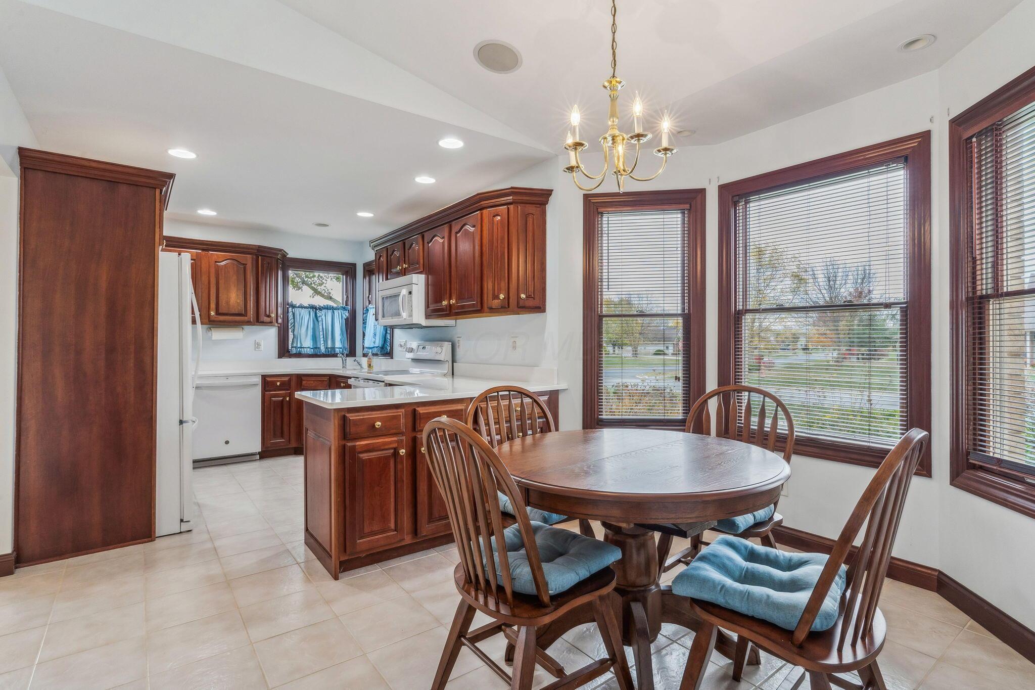 8130 Shawnee Forest Drive Property Photo 19