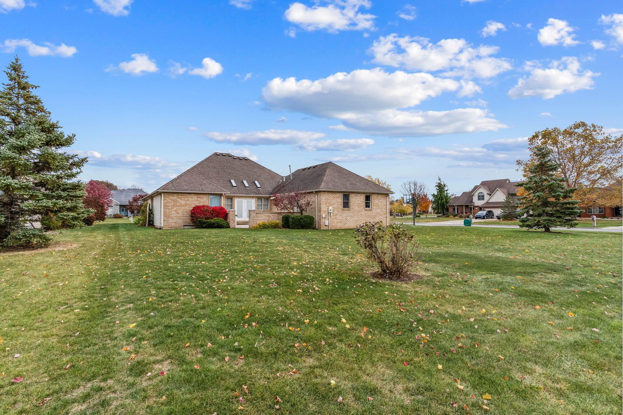 8130 Shawnee Forest Drive Property Photo 45