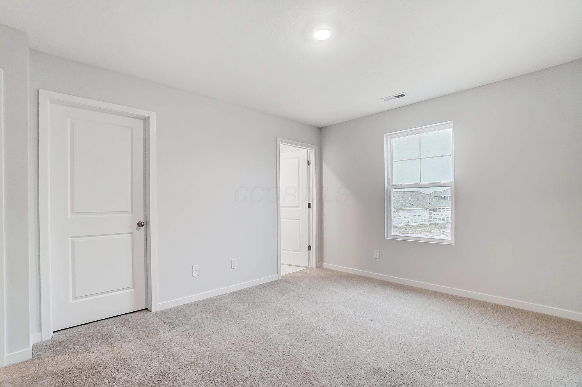 816 Sunny Vale Drive Property Photo 15