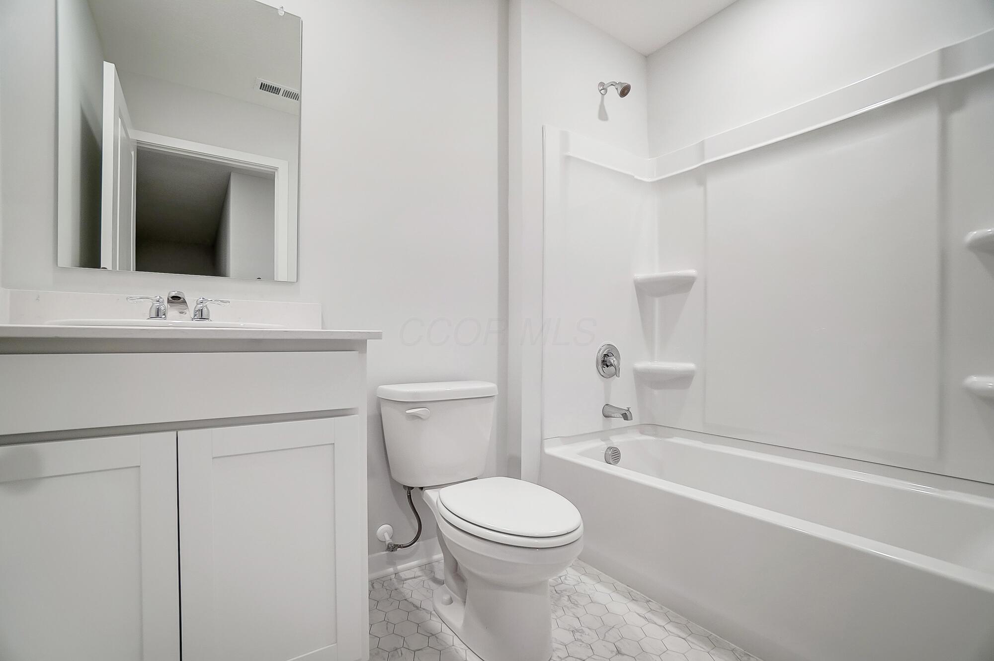 816 Sunny Vale Drive Property Photo 21