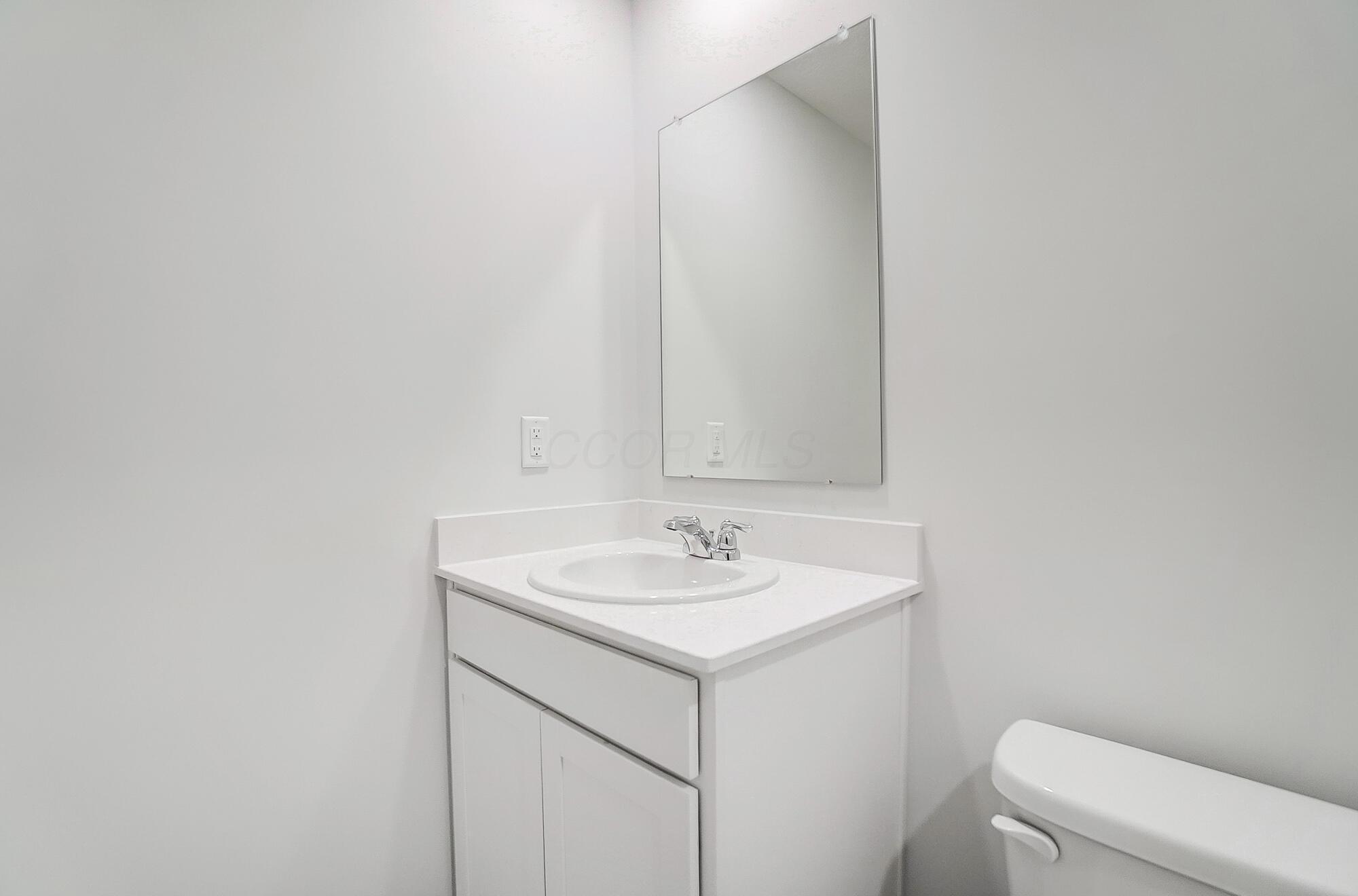 816 Sunny Vale Drive Property Photo 22