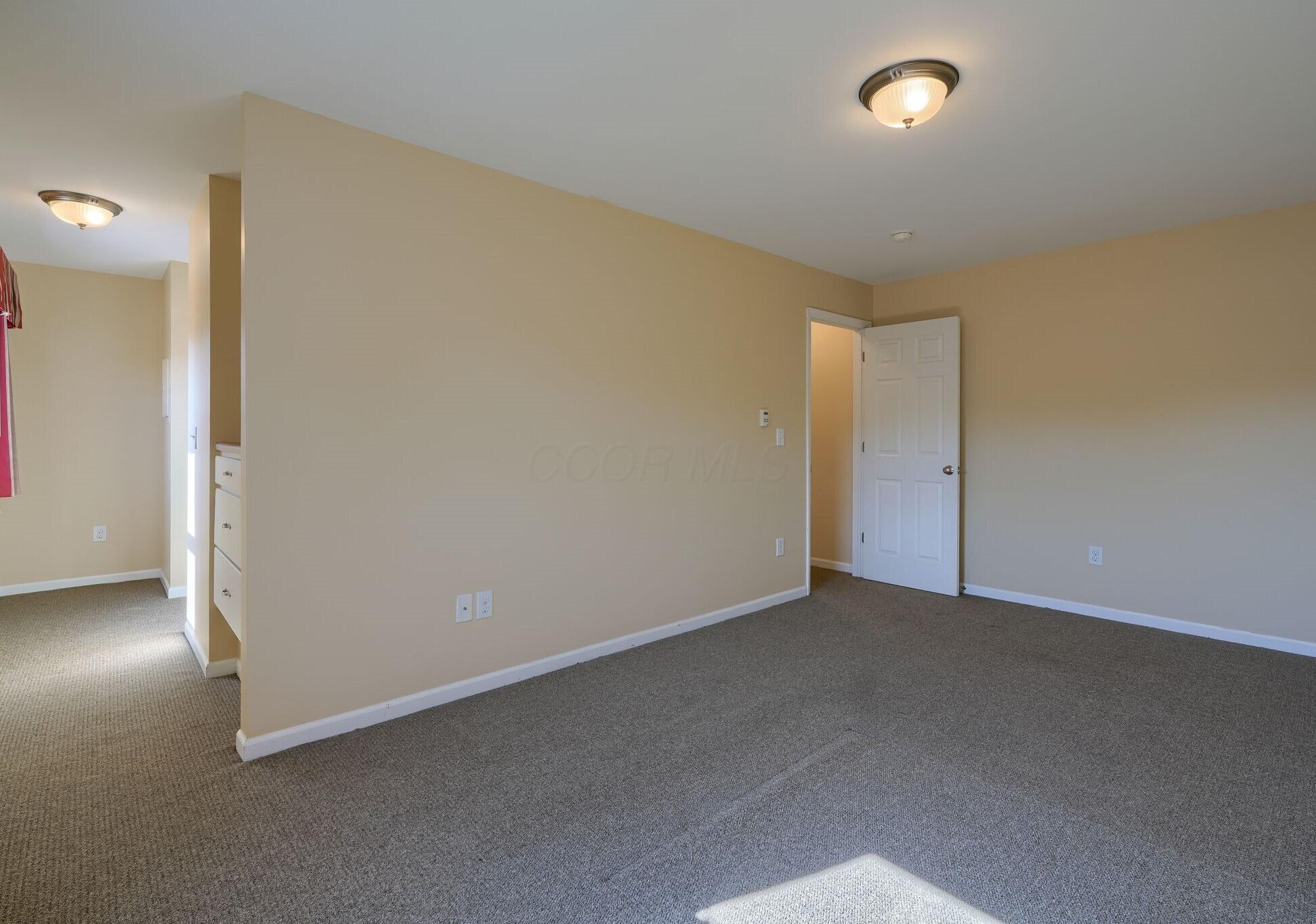 5596 Autumn Chase Drive Property Photo 17