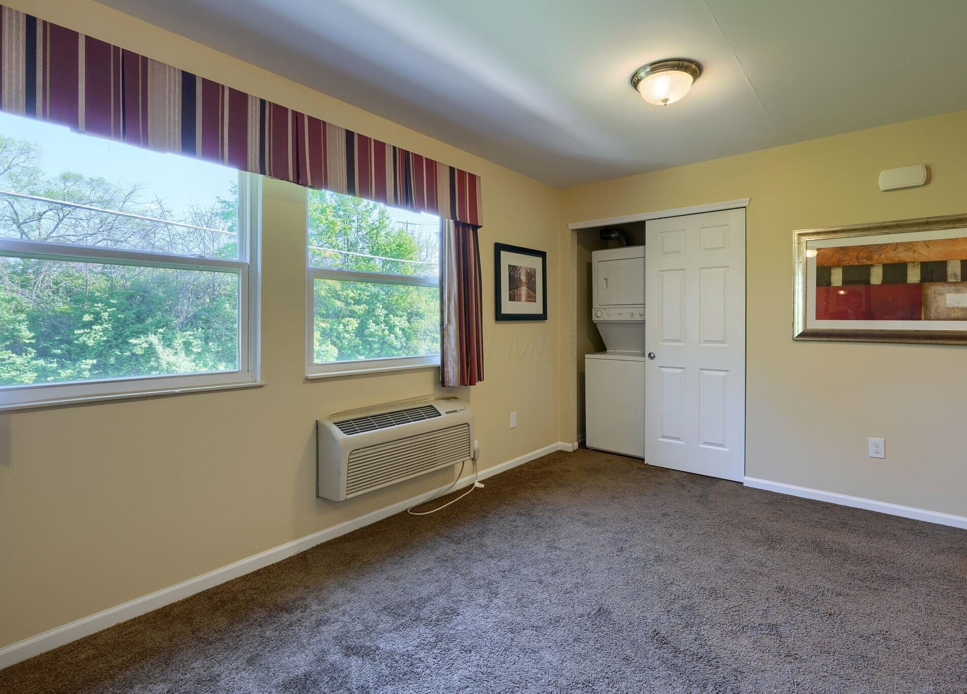 5596 Autumn Chase Drive Property Photo 21