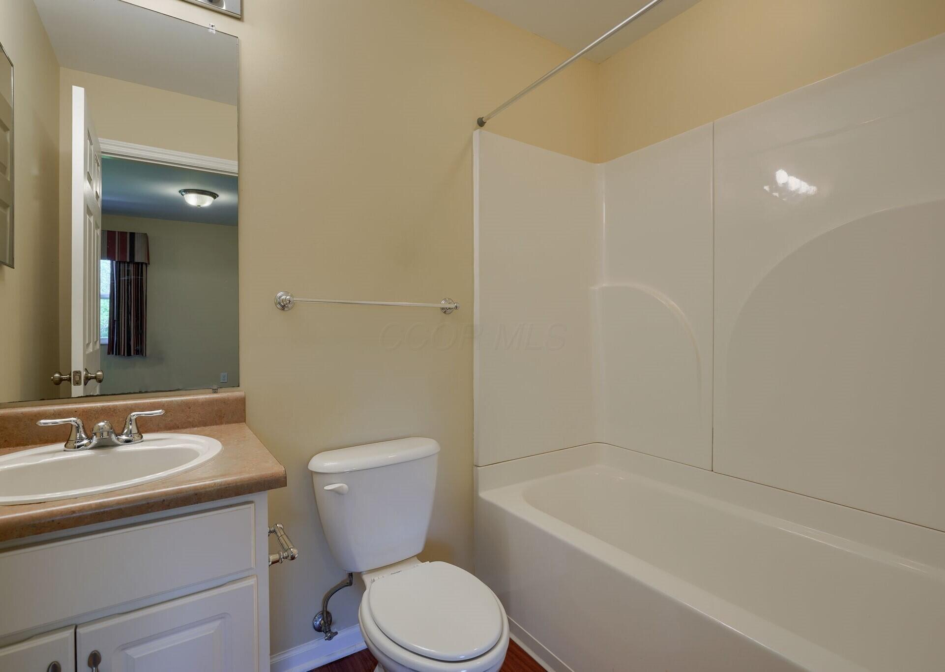 5596 Autumn Chase Drive Property Photo 23