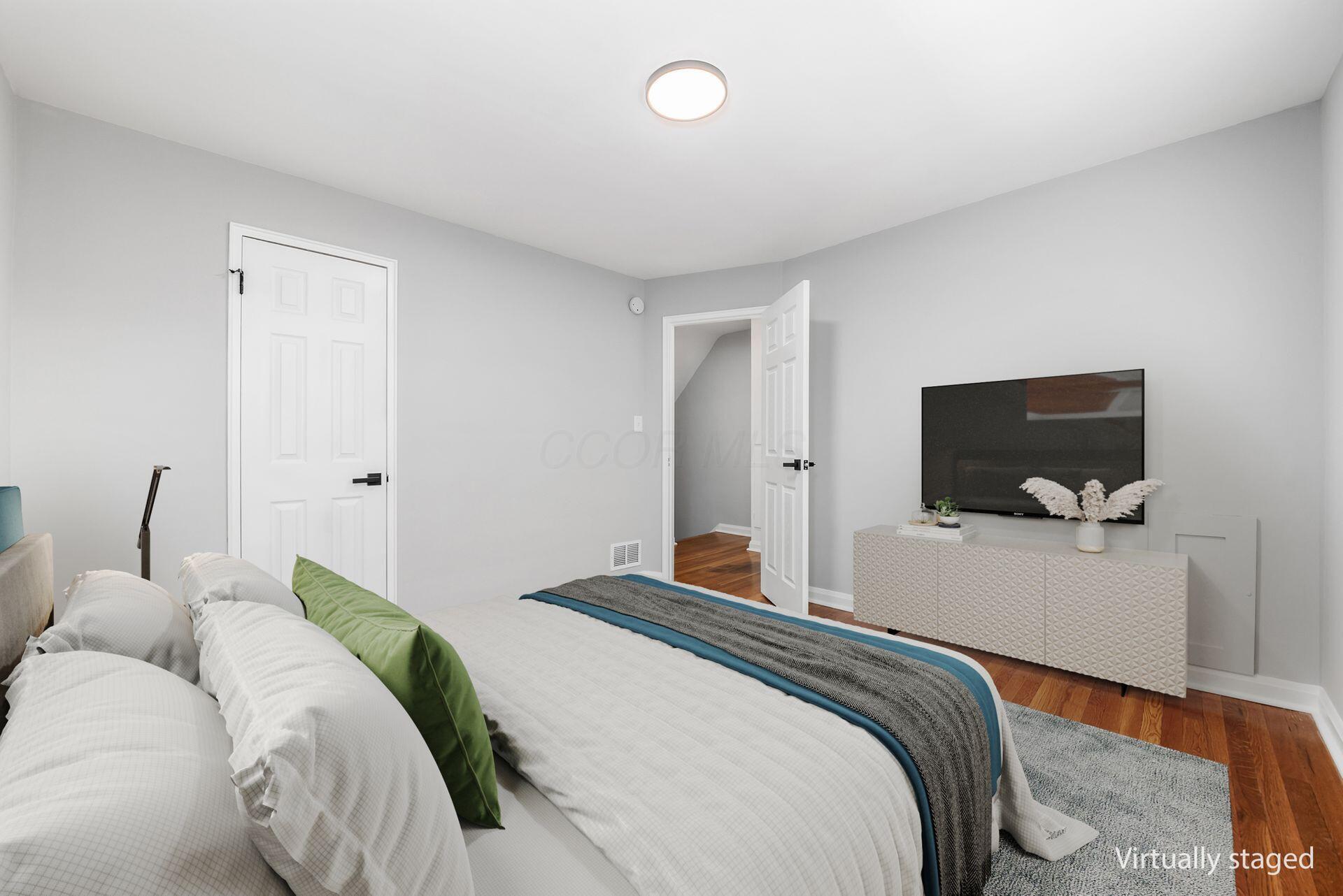 2601-2609 Charing Road Property Photo 43
