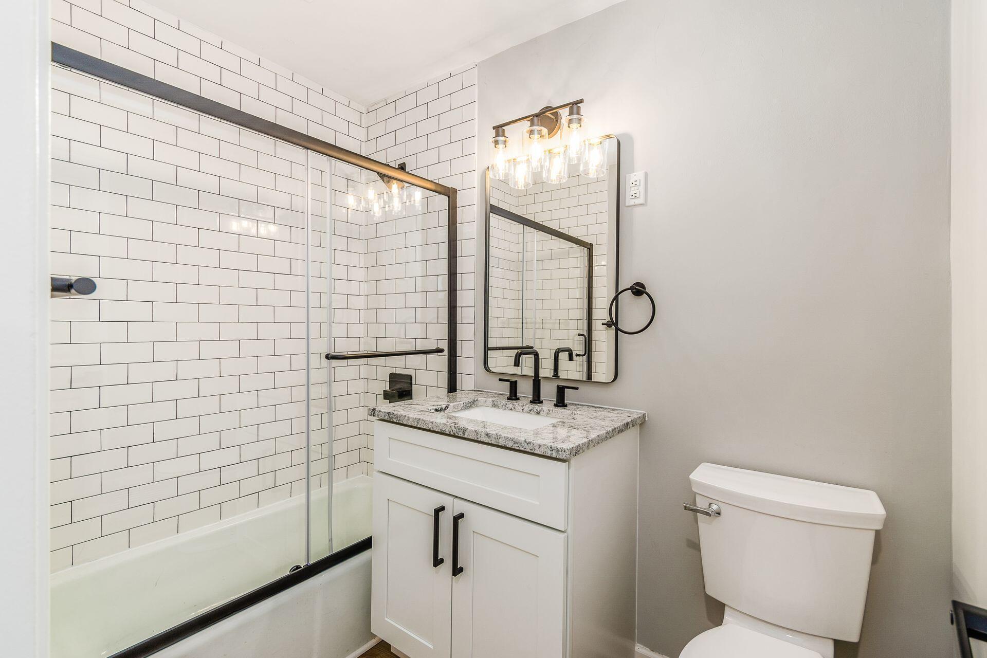 2601-2609 Charing Road Property Photo 58