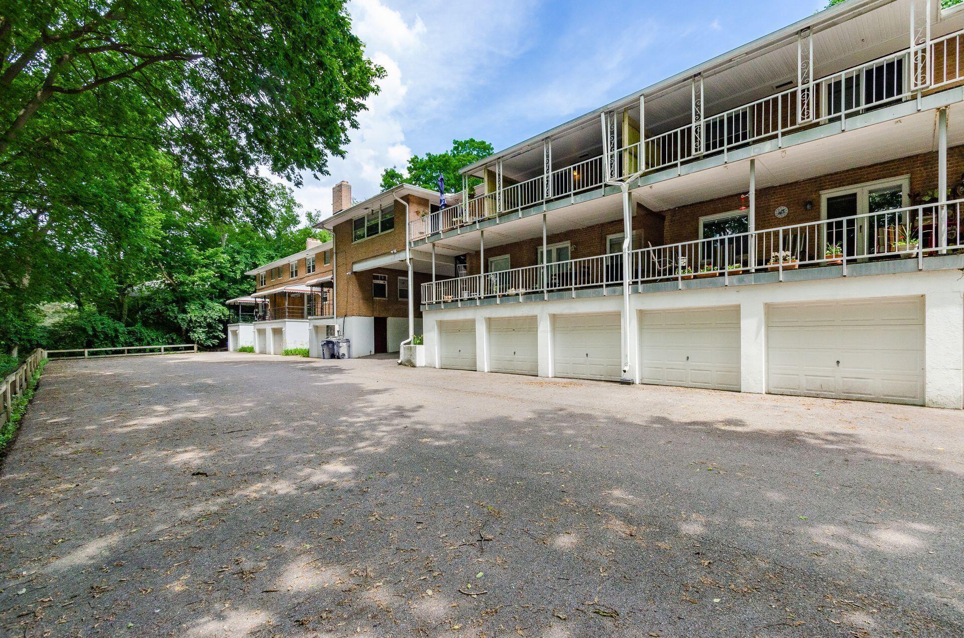 2601-2609 Charing Road Property Photo 65