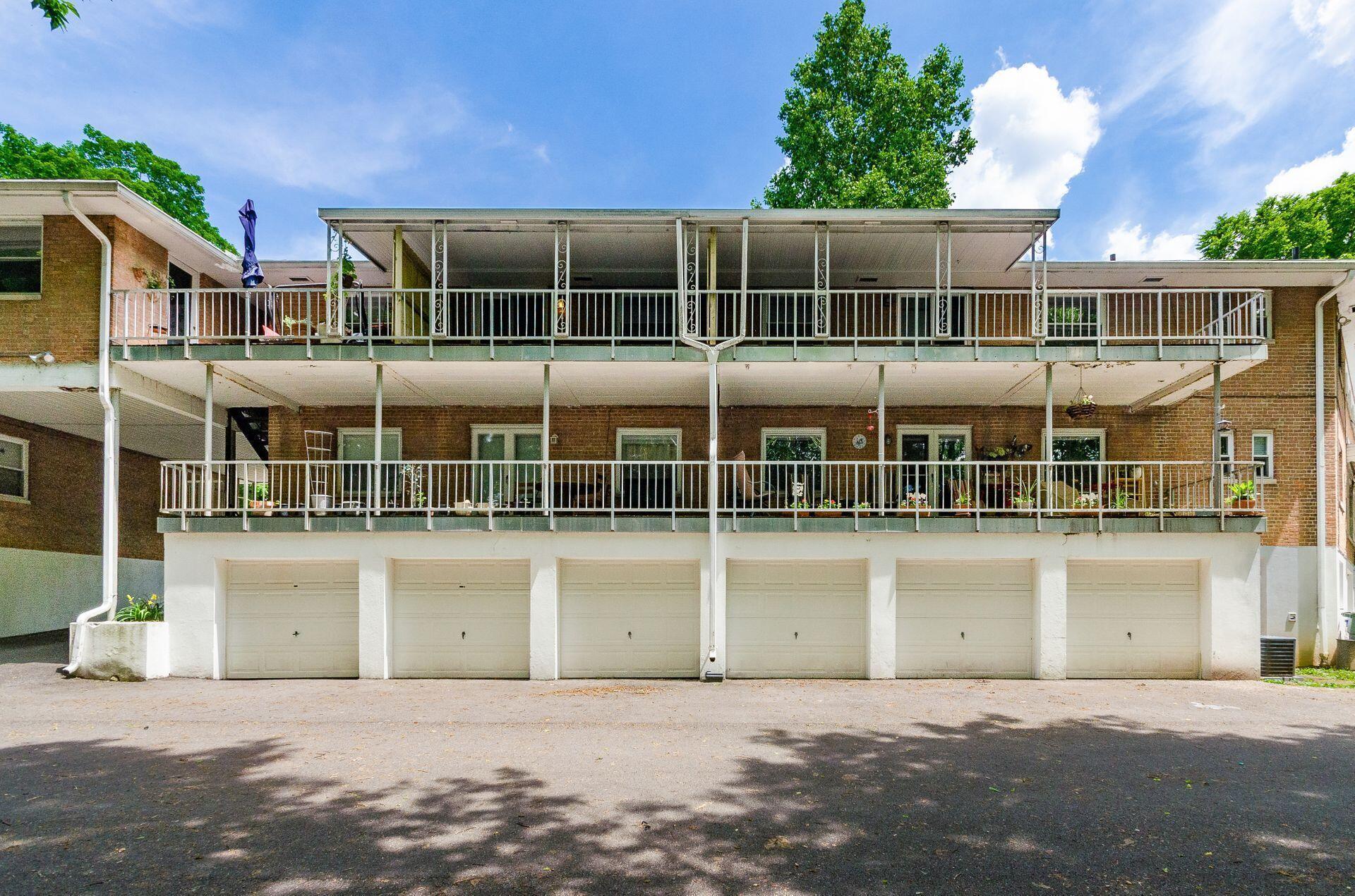 2601-2609 Charing Road Property Photo 66